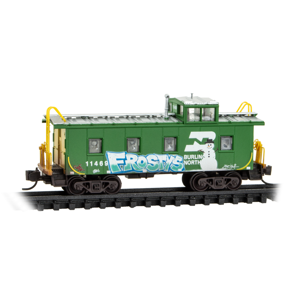 Micro Trains N 10044063 36' Riveted-Steel Cupola Caboose - Burlington Northern #11469 Christmas Graffiti
