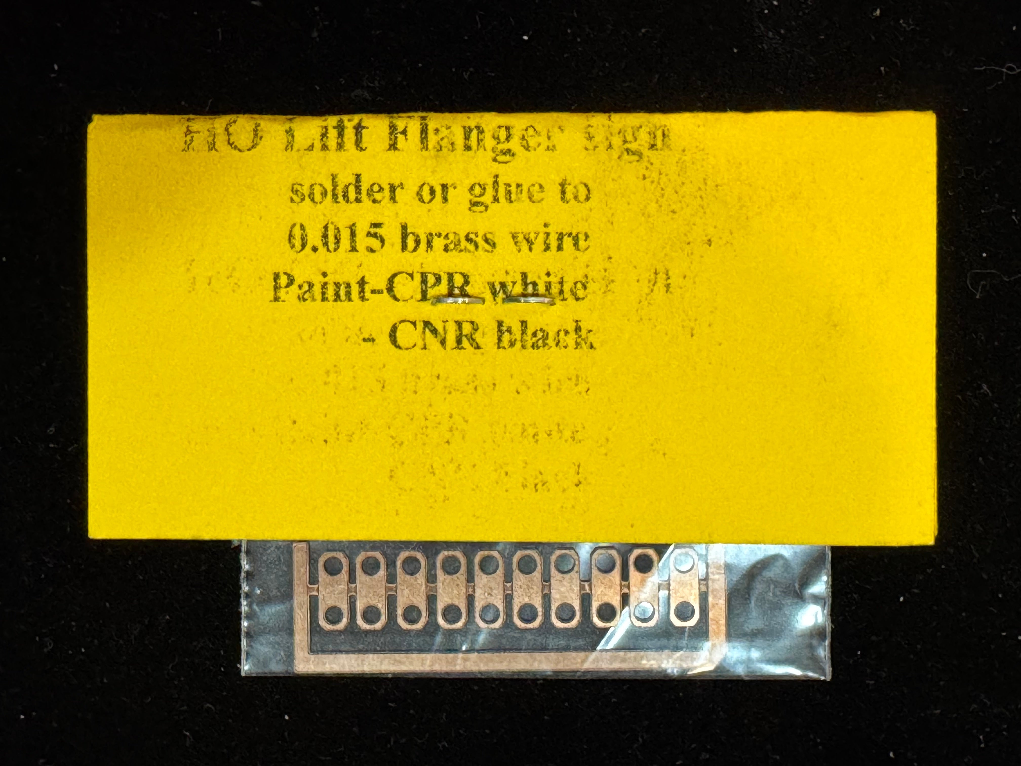 Black Cat Decals CPRFLANGER-H HO CPR Punched Out Metal 'Lift Flanger' Signs & Posts