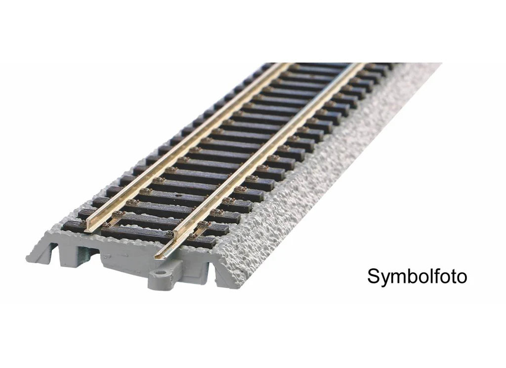 Piko HO 57081 Christmas Starter Set, 120V, Piko Track with Roadbed