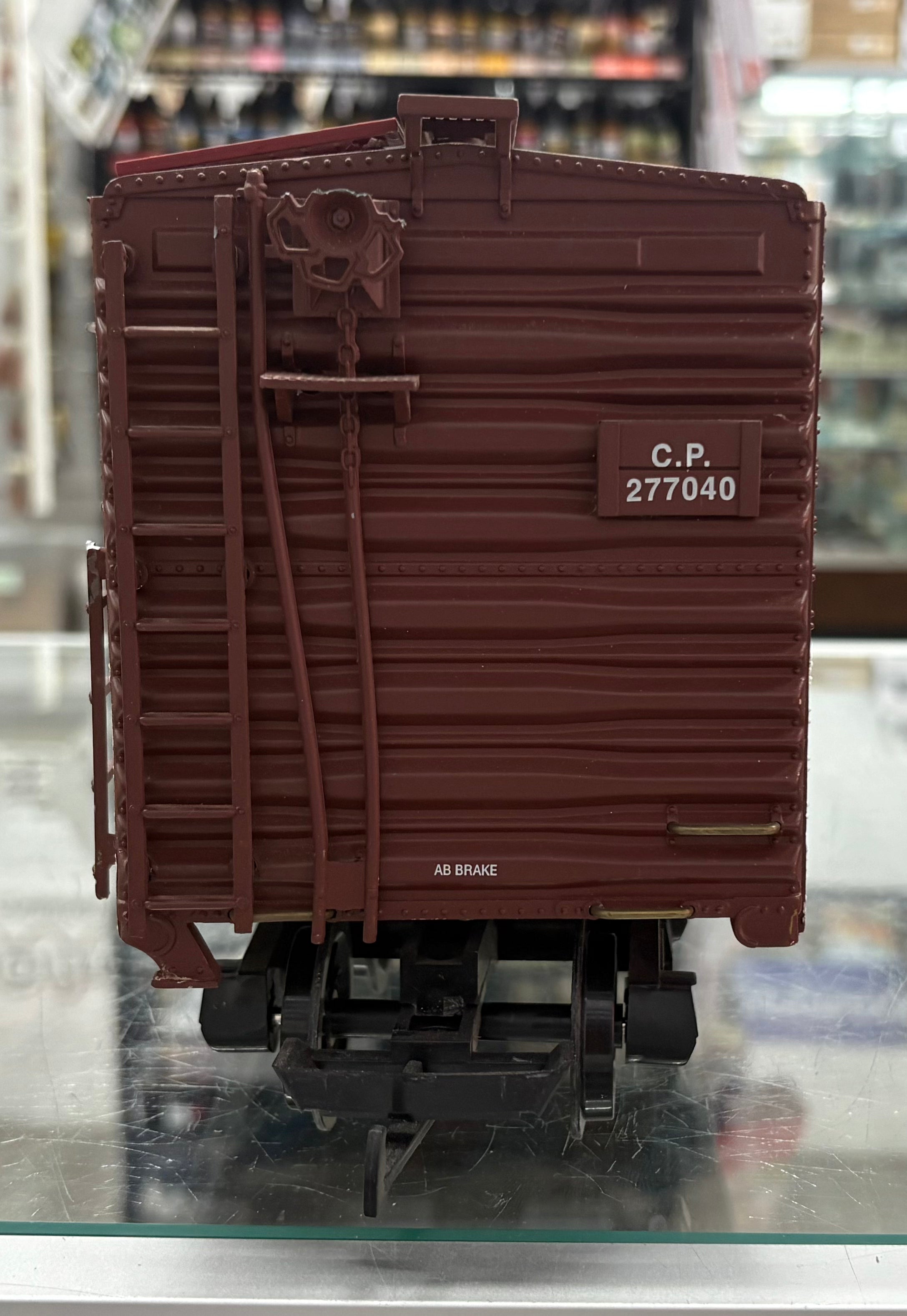 Aristo Craft 277040 G 40' Stock Car Canadian Pacific (CP) 277040
