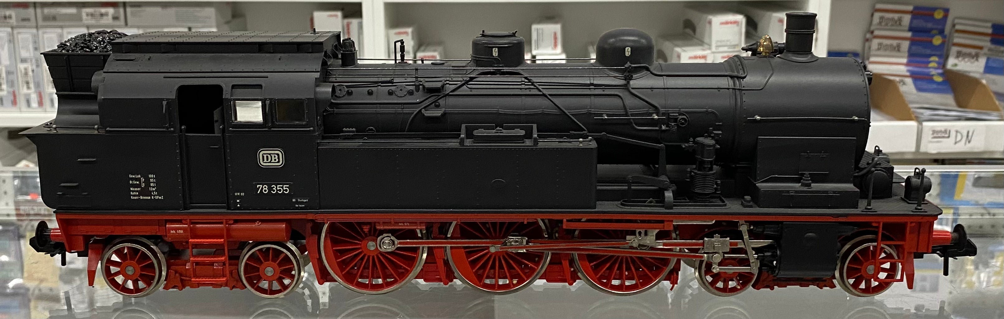 Marklin 5746 1 DB BR 78 Class 4-6-4 Tank Steam Locomotive Smoke Unit 78 355 Analog DC