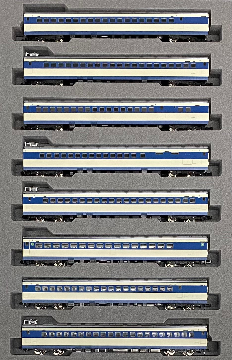 Kato 10-1701 N 8 Car Passenger Set O-2000 Series Shinkansen Hikari Kodama (#3)