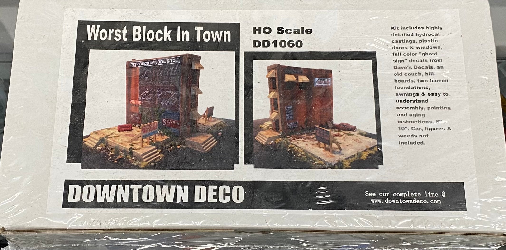 Downtown Deco. DD1060 HO Worst Block in Town