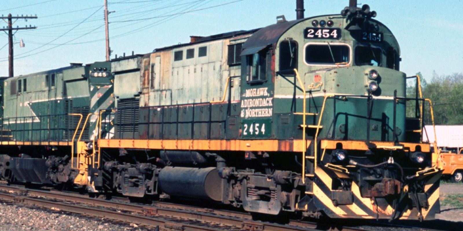 Rapido 045561 HO ALCO C425 (DC/DCC/Sound): Mohawk, Adirondack & Northern - BCR Scheme: #2456