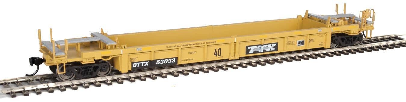 Walthers HO 5629 Thrall Rebuilt 40' Well Car - Trailer-Train DTTX #53033 (yellow, black; Black & White Logo)
