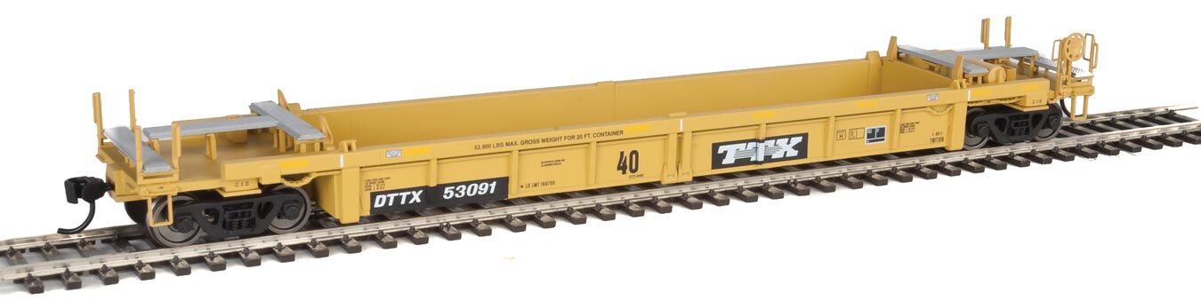 Walthers HO 5630 Thrall Rebuilt 40' Well Car - Trailer-Train DTTX #53091 (yellow, black; Black & White Logo)