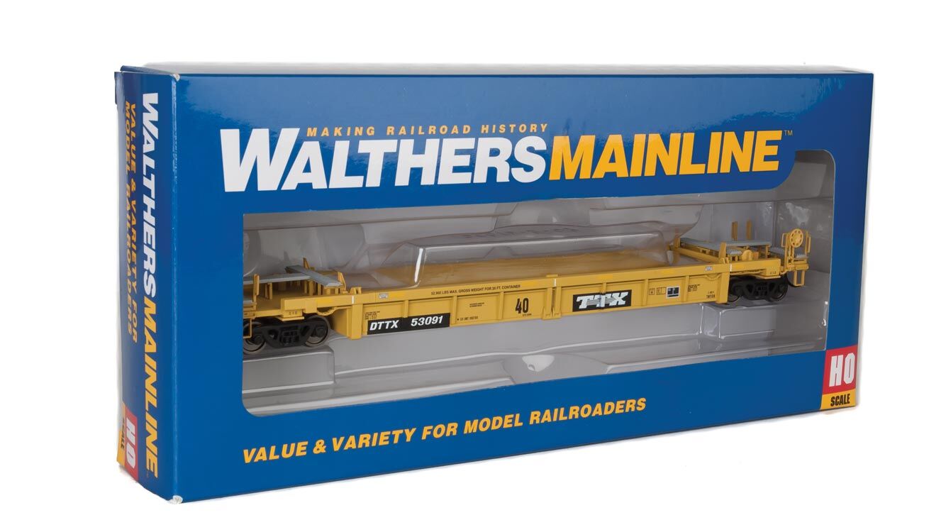 Walthers HO 5630 Thrall Rebuilt 40' Well Car - Trailer-Train DTTX #53091 (yellow, black; Black & White Logo)
