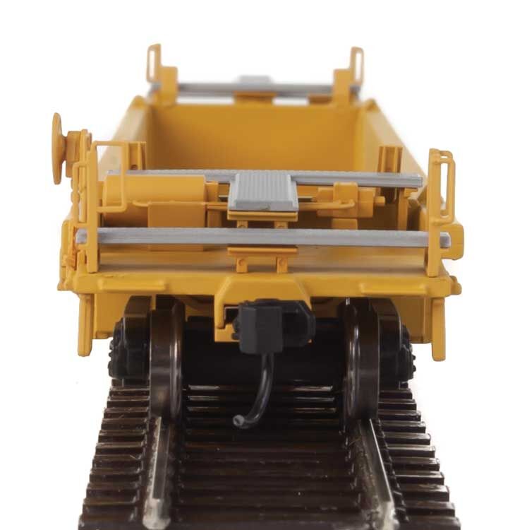 Walthers HO 5633 Thrall Rebuilt 40' Well Car - Trailer-Train DTTX #745445 (yellow, black; Black & White Logo, Yellow Stripe