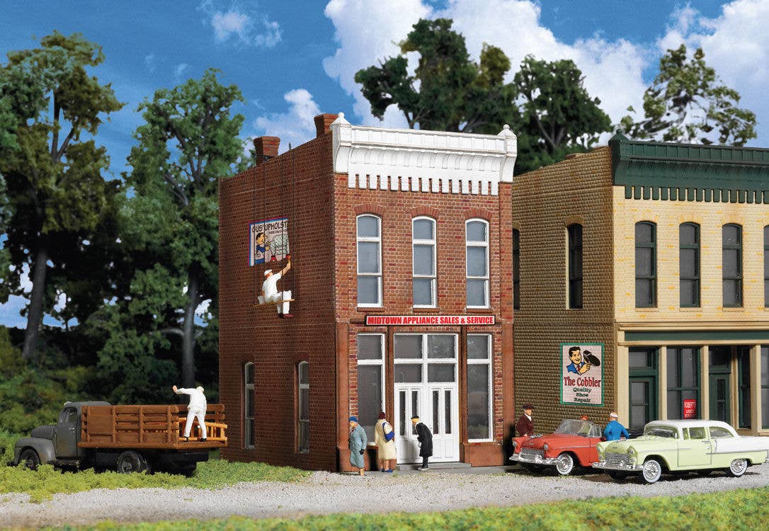 Walthers HO 3658 Midtown Appliance Sales & Service - Kit - 2-1/2 x 4-7/8 x 4-5/8" 6.2 x 12.1 x 11.5cm