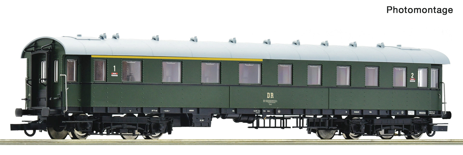 Roco 6200205 HO 1st/2nd standard express train coach, DR