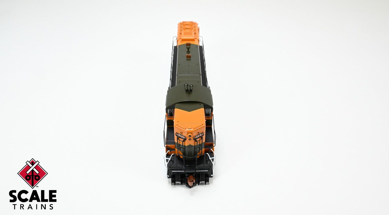 ScaleTrains SXT41166 Rivet Counter HO Scale EMD SD7, Great Northern/Empire Builder/As Delivered 565 DCC & Sound Equipped