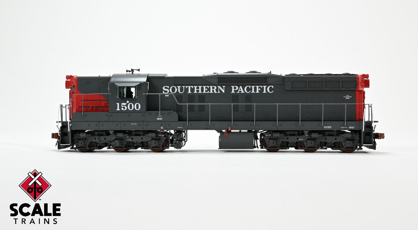 ScaleTrains SXT41190 Rivet Counter HO Scale EMD SD7R, Southern Pacific/Bloody Nose 1500 DCC & Sound Equipped