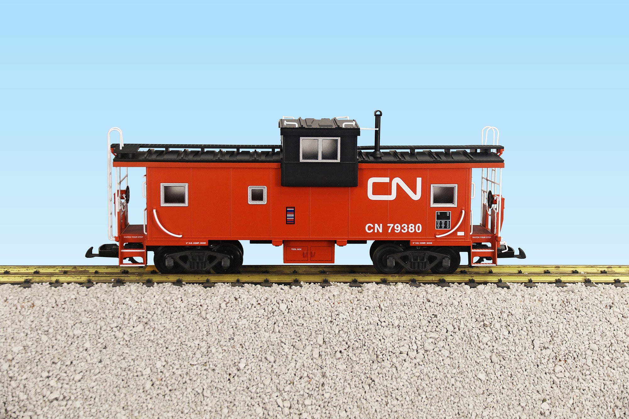 USA Trains R12130 G Canadian National Extended Vision Caboose Red/black #79380