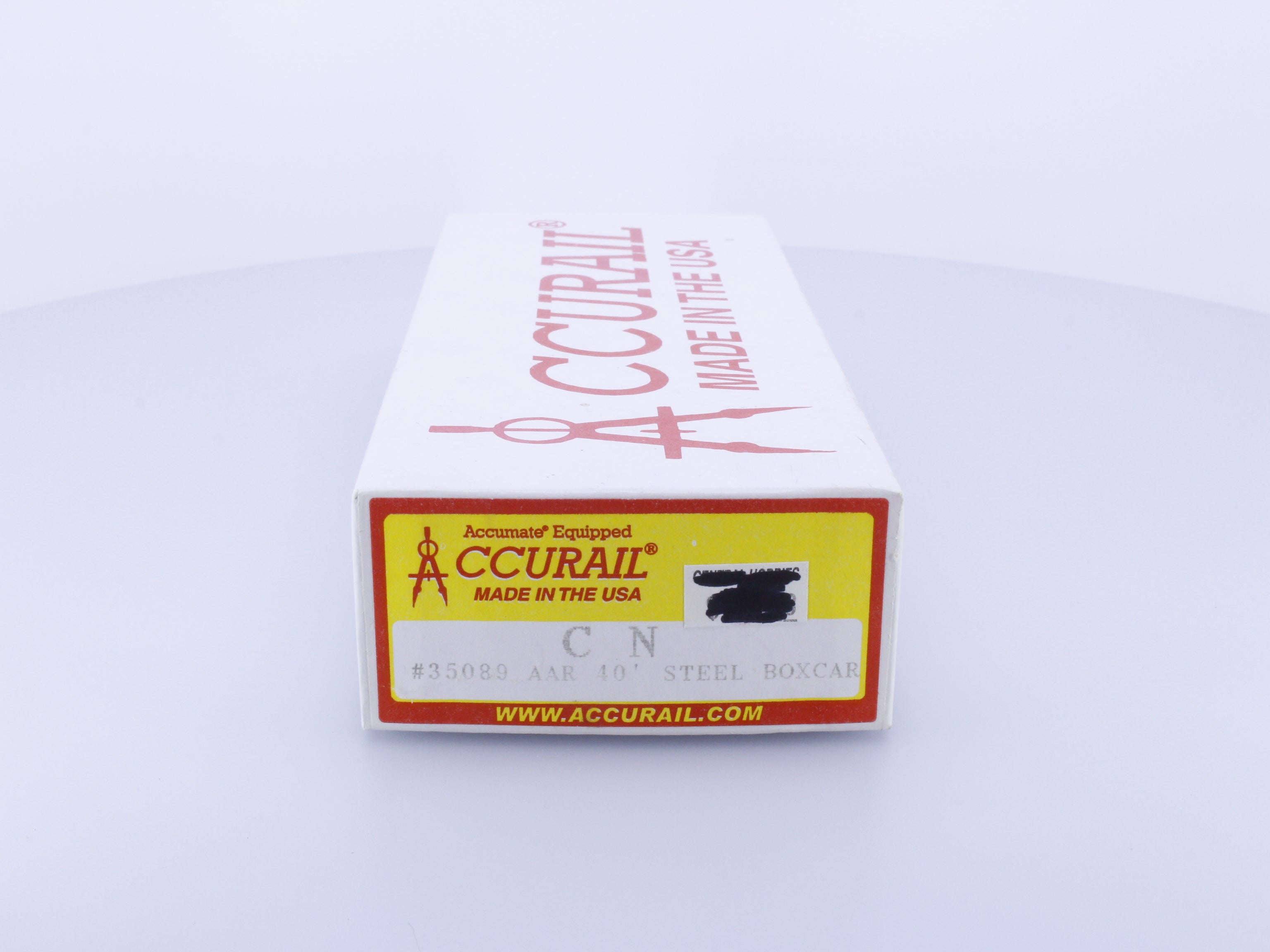 Accurail 35089 HO AAR 40' Steel Box Car Canadian National (CN) 486183