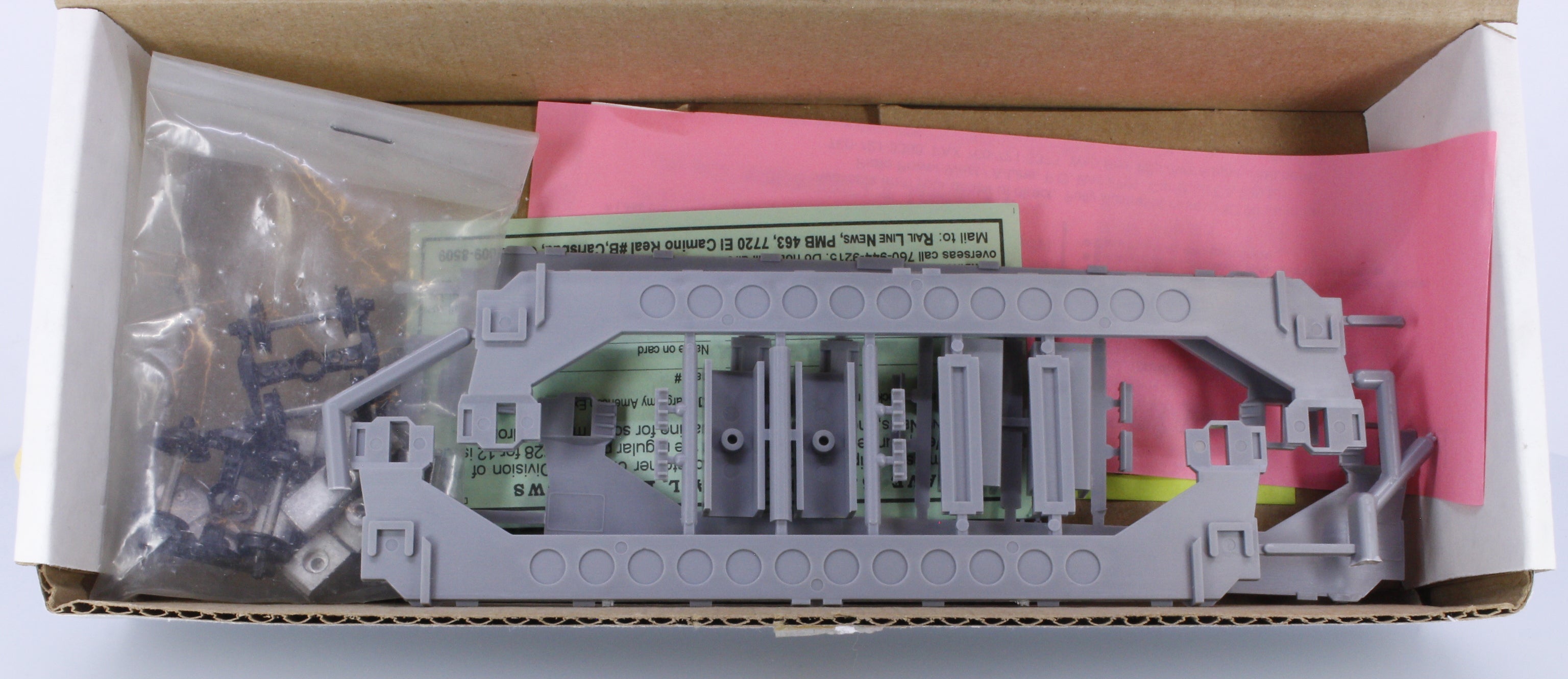 A-Line 27102 HO Gunderson Container Car Kit B (A)
