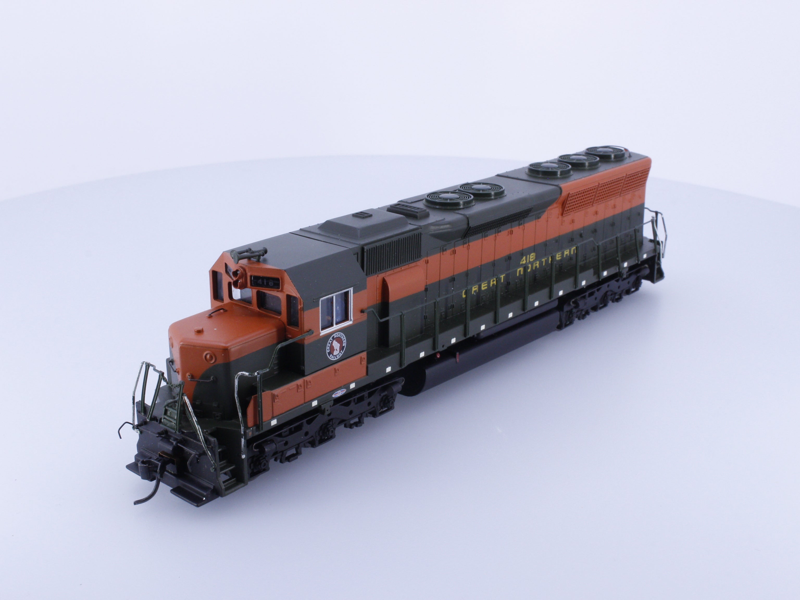 Spectrum 11627 HO EMD SD45 Great Northern (GN) 418 Analog DC