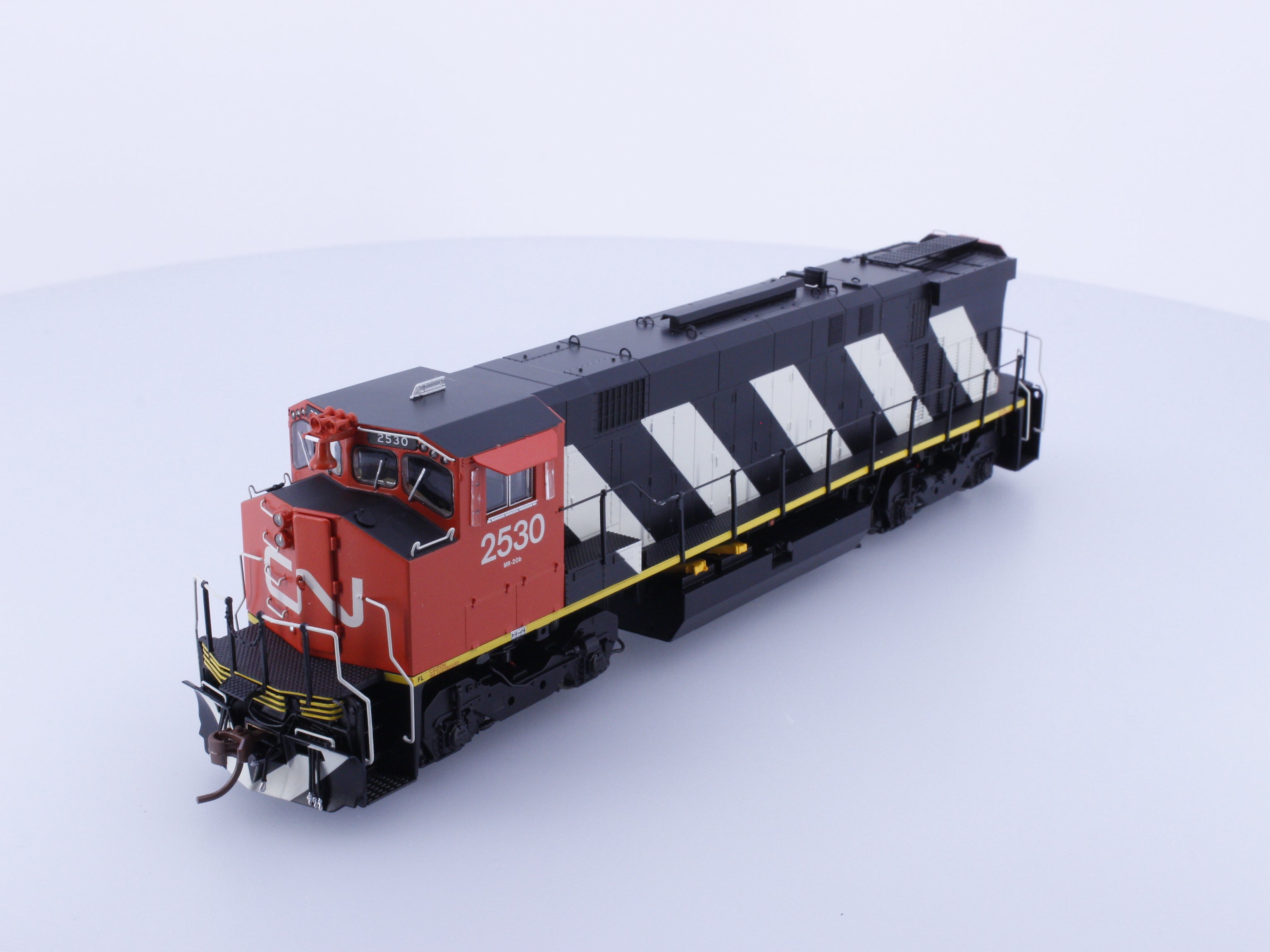Rapido 33501 HO MLW M420 Canadian National (CN) 2530 DCC & Sound