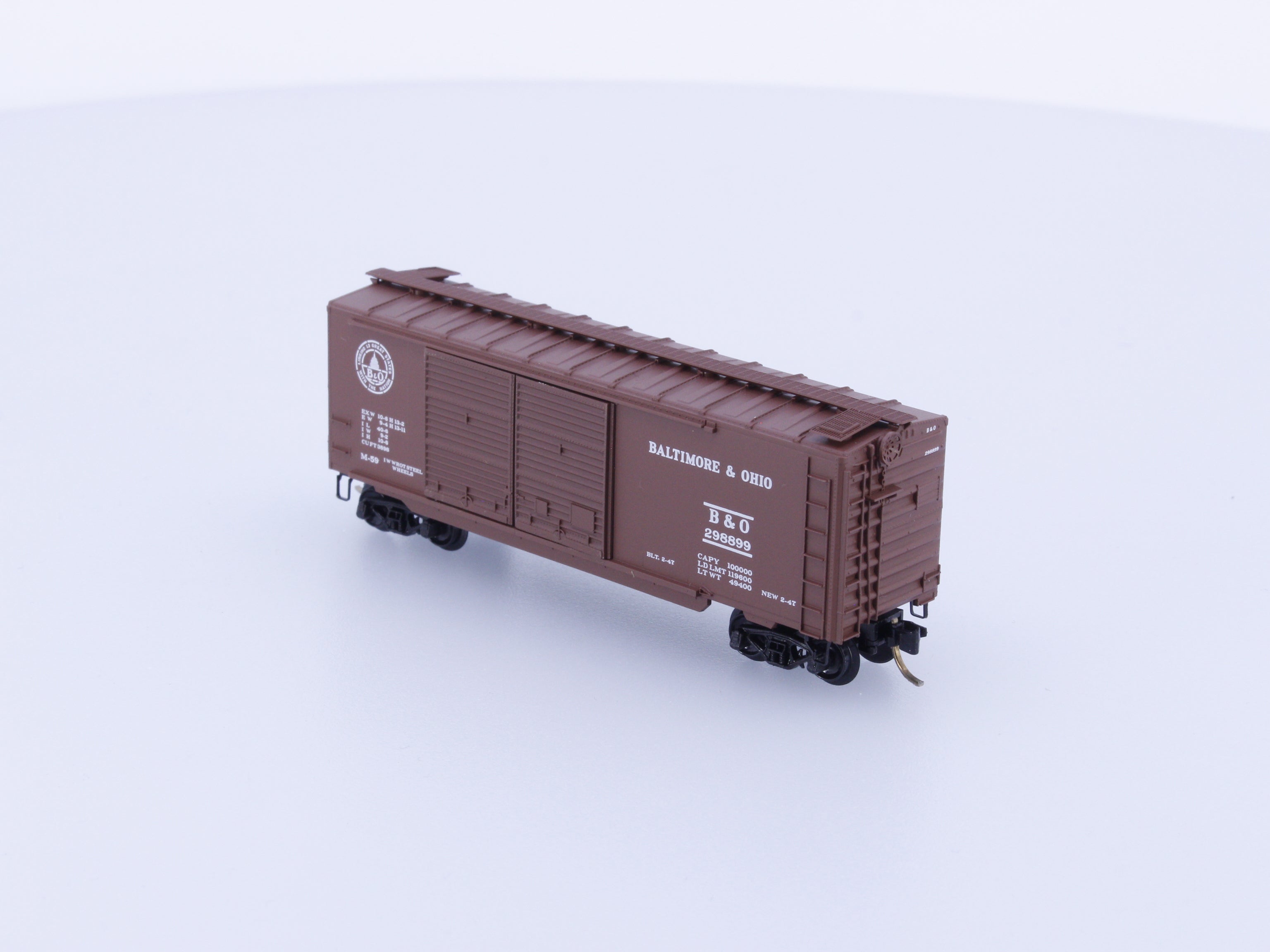 Micro Trains 23040 N 40' Standard Box Car Double Doors Baltimore and Ohio (BO) 298899