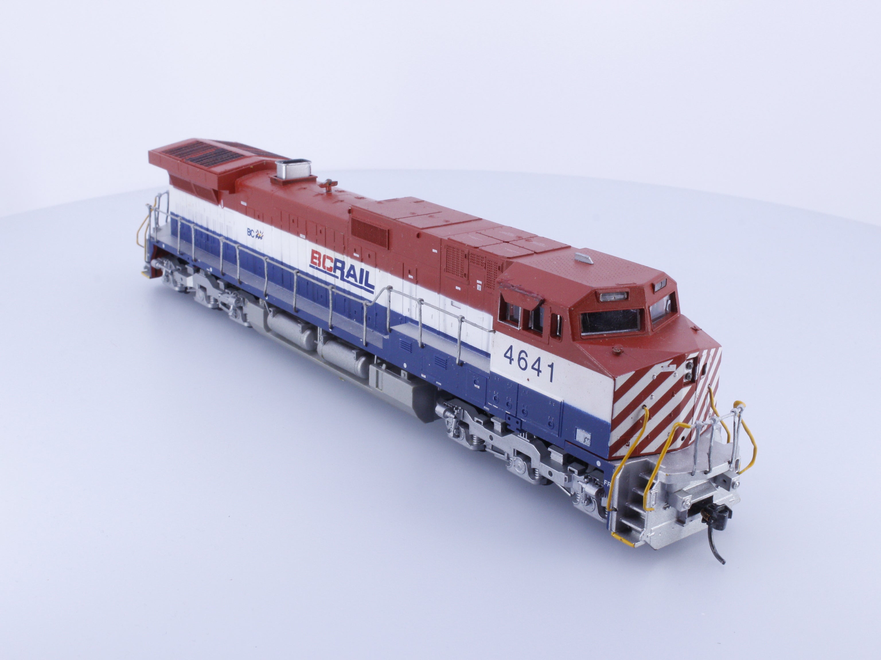 Athearn 4976 HO C44-9W DUMMY LOCO BC Rail (BCOL) 4641