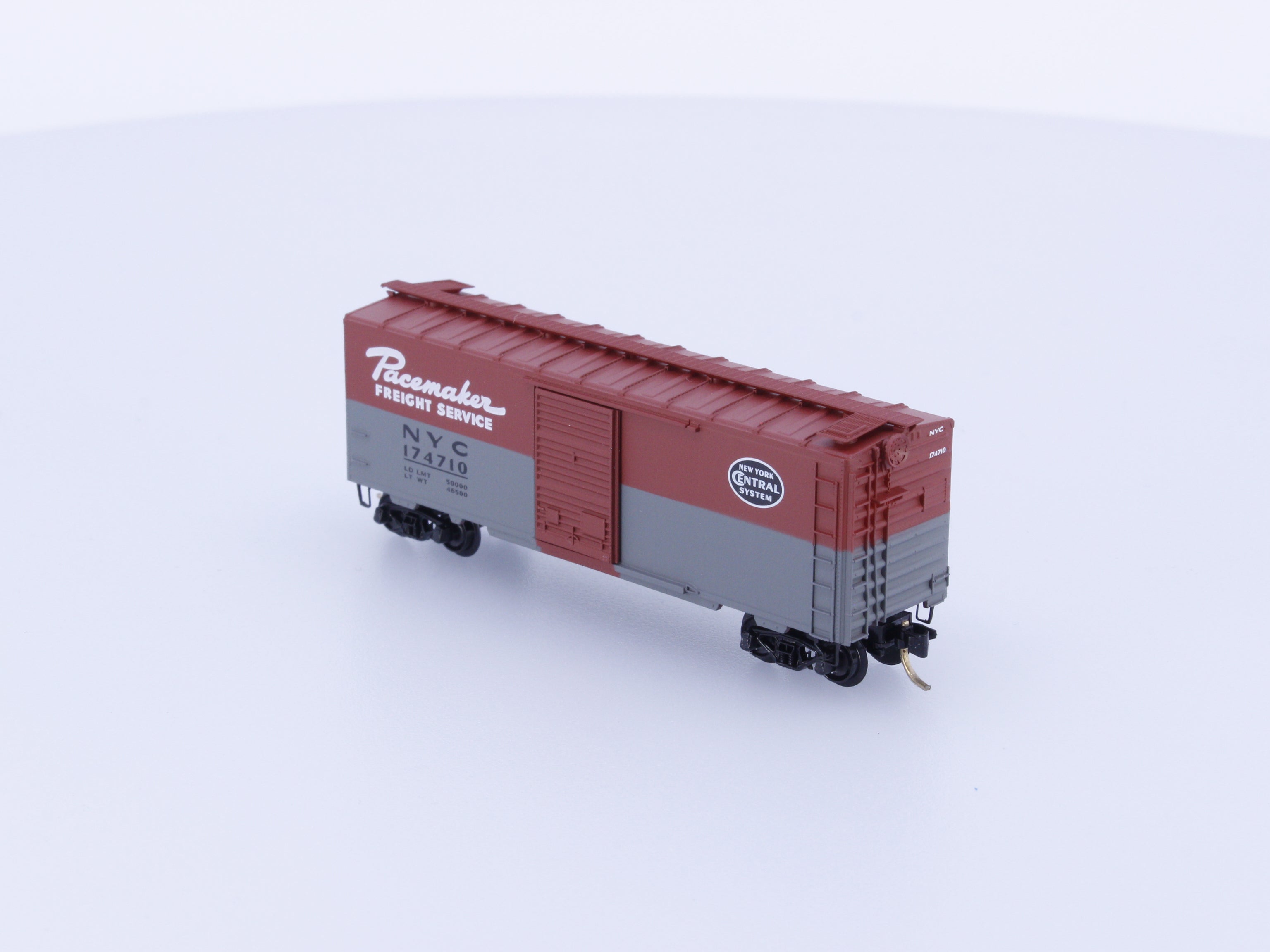 Micro Trains 20240 N 40' Standard Box Car Single Door New York Central (NYC) 174710 (#1)
