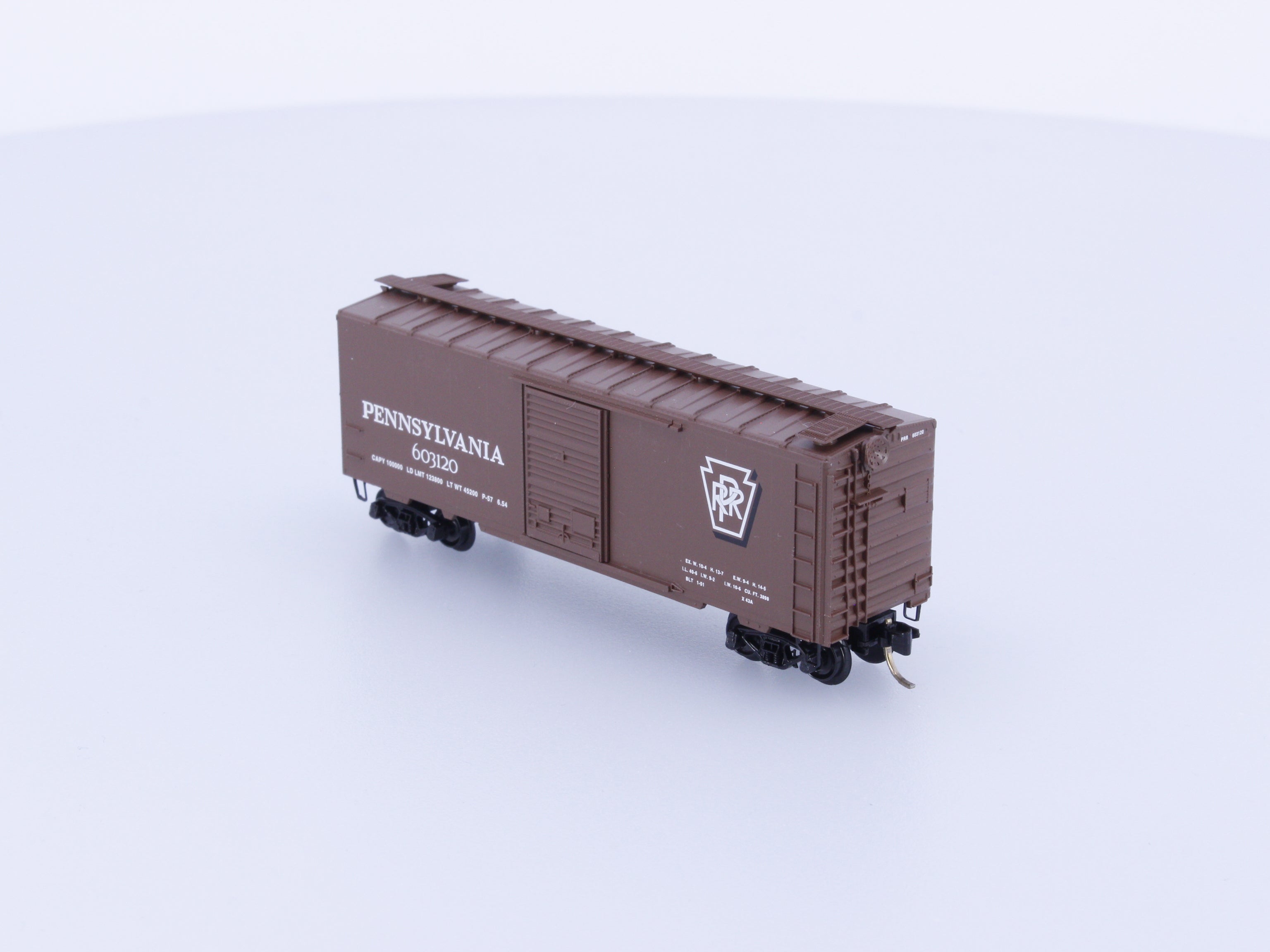 Micro Trains 20140 N 40' Standard Box Car Single Door Boston and Maine (BM) 603120