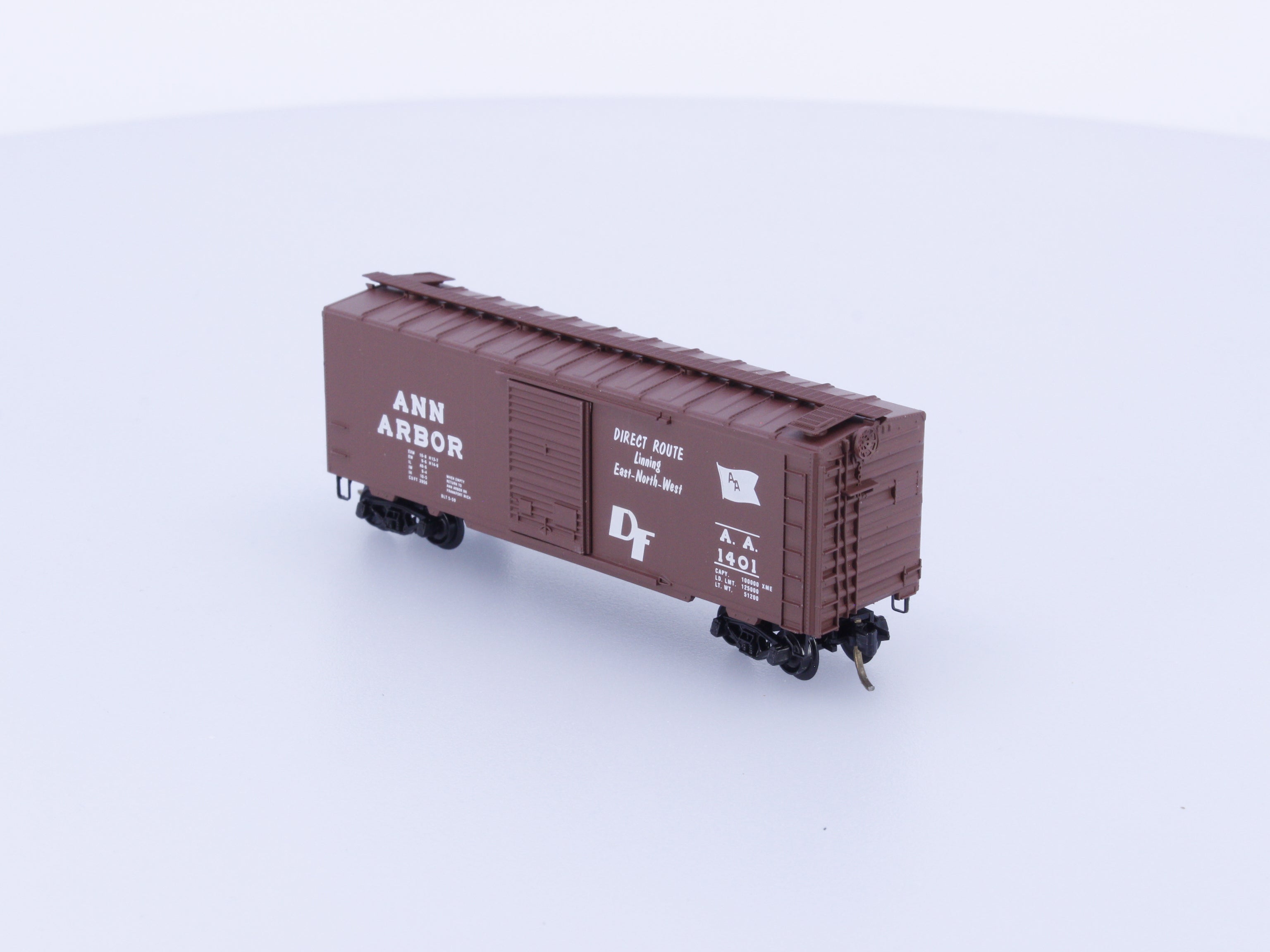 Micro Trains 20690 N 40' Standard Box Car Single Door ANN ARBOR 1401