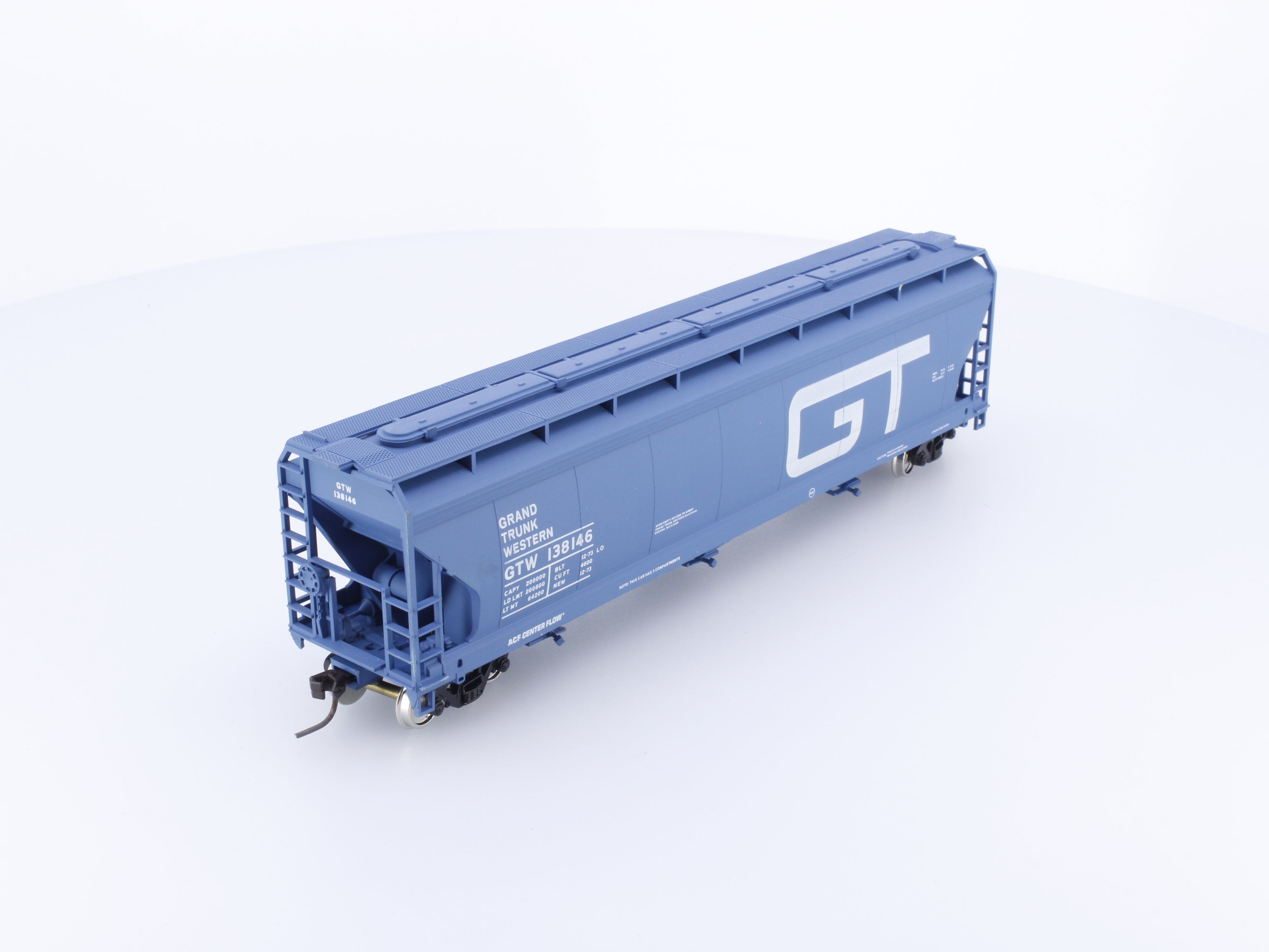 Accurail 92014 HO ACF 3-Bay Covered Hopper Grand Trunk Western (GTW) 138146
