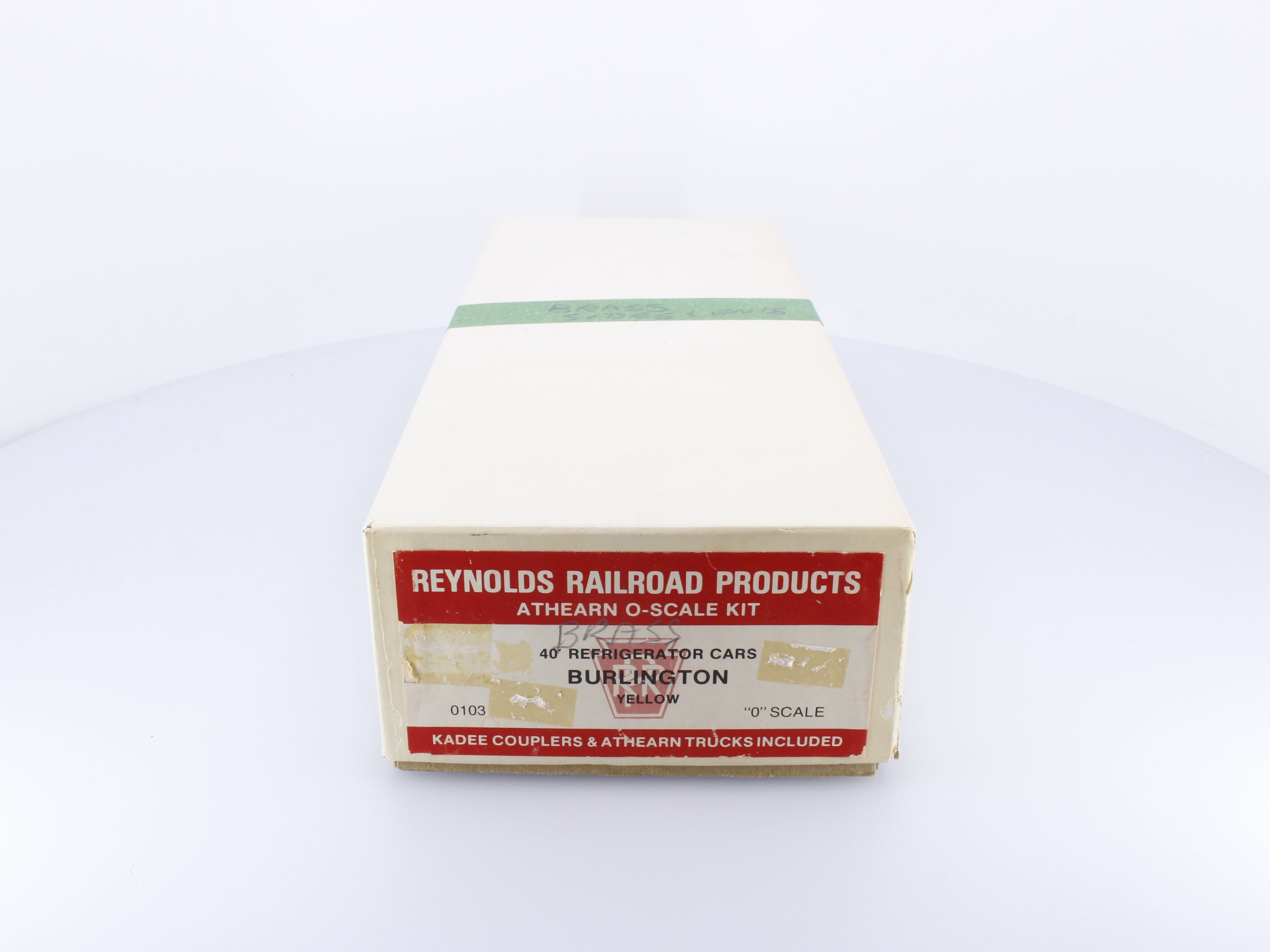 Reynolds Railroad Products 0103 O 40' Reefer Car Kit Burlington Northern Santa Fe (BNSF) 75227