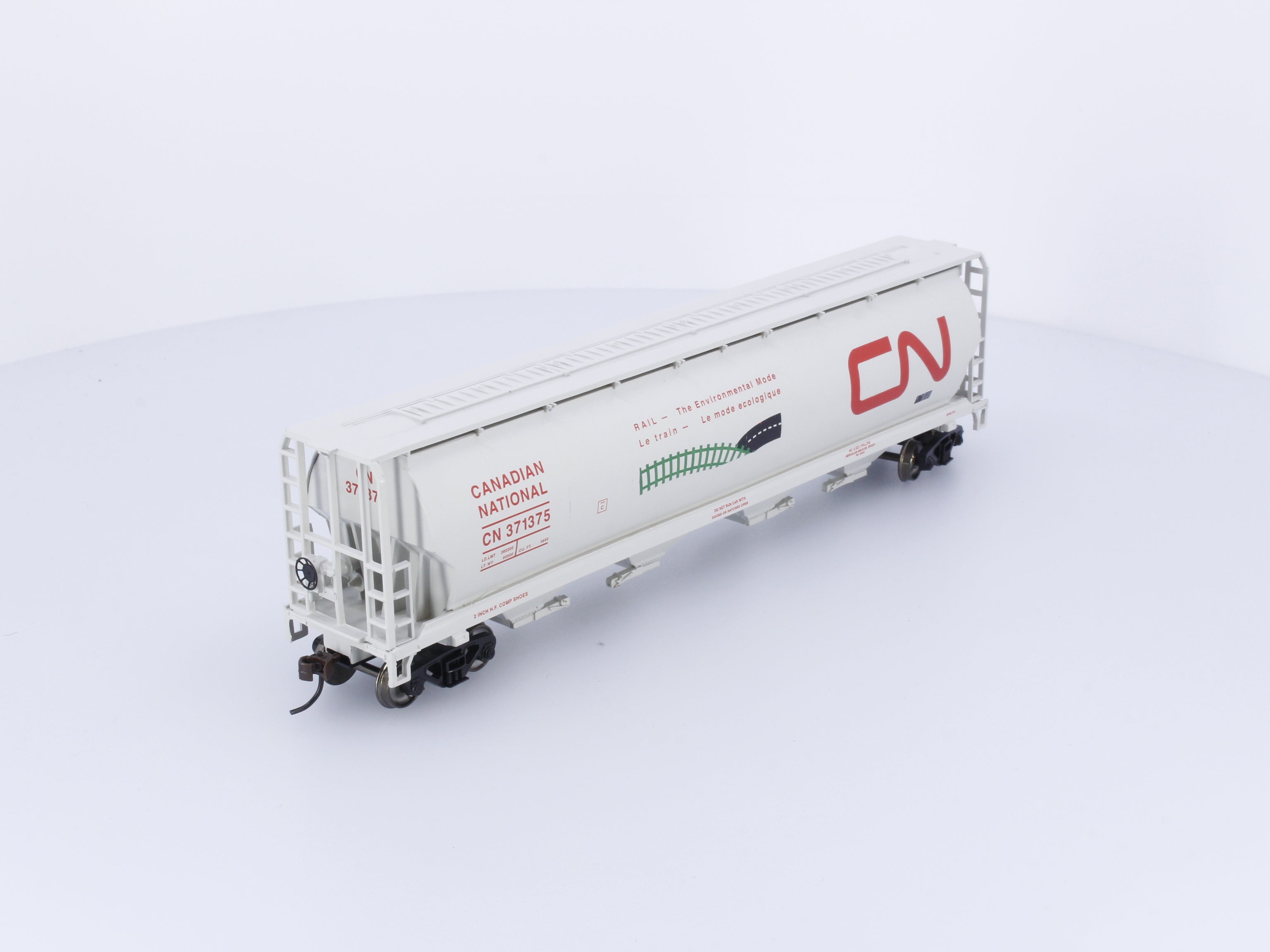 Bachmann 19132 HO Cylindrical Grain Hopper Canadian National (CN) 371375 (#2)