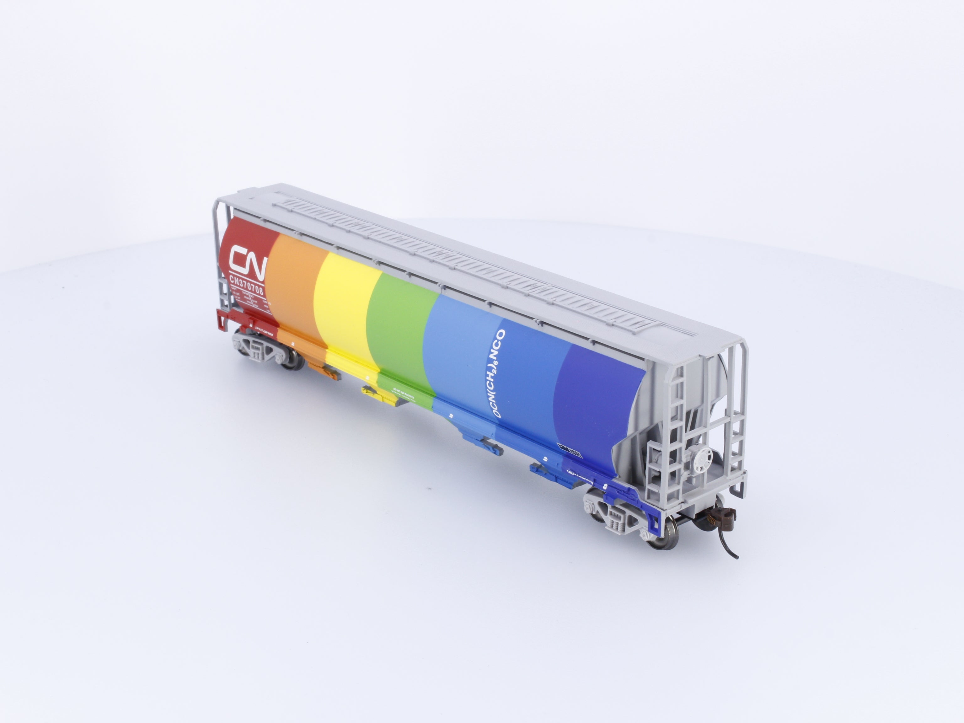 Bachmann 19133 HO Cylindrical Grain Hopper Canadian National (CN) 370708