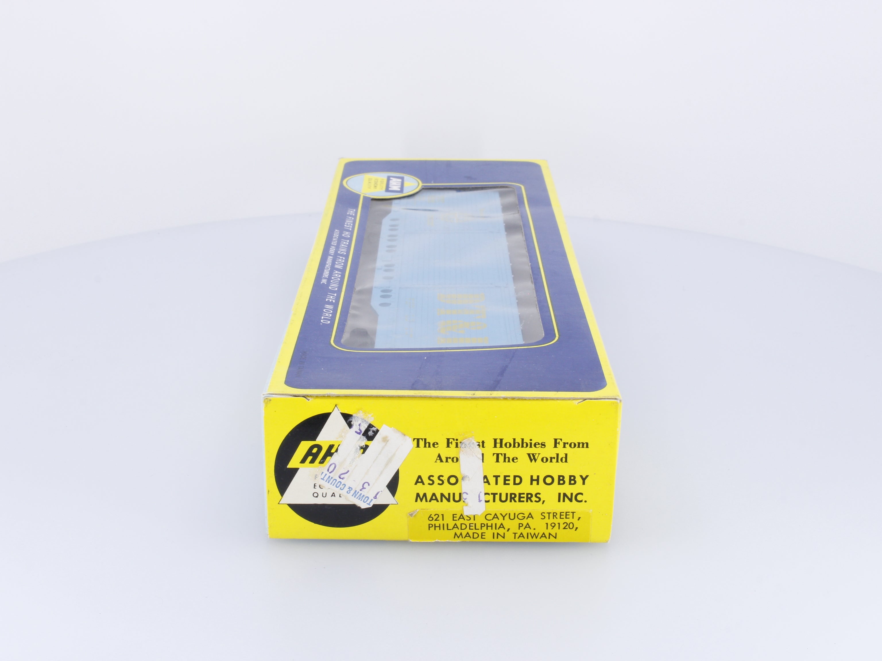 AHM Minitrains 5270E HO All Door Box Car Detroit Toledo and Ironton (DTI) 32246