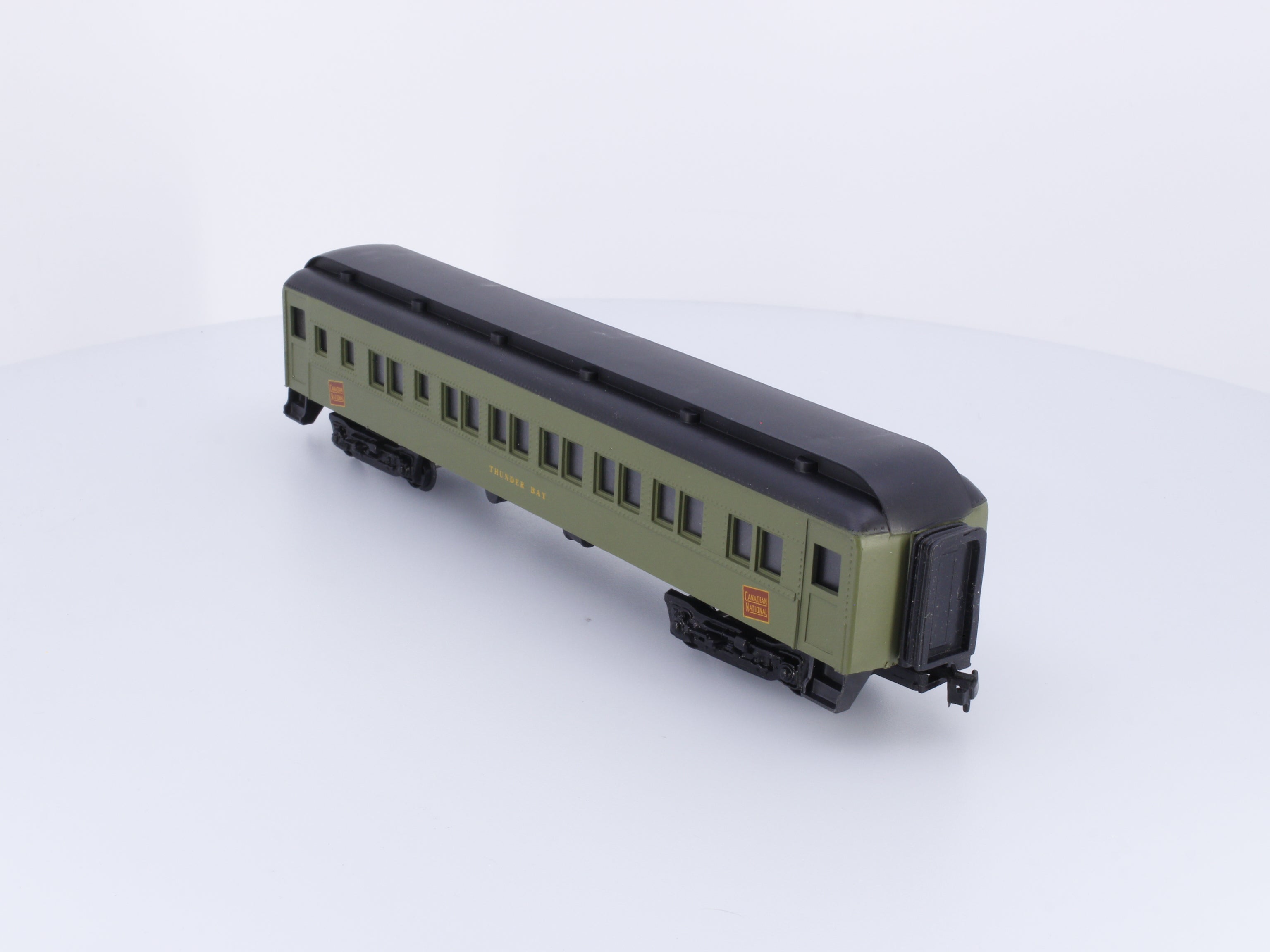Scene Master 8922 HO Old Pullman Passenger Car Canadian National (CN) Thunder Bay