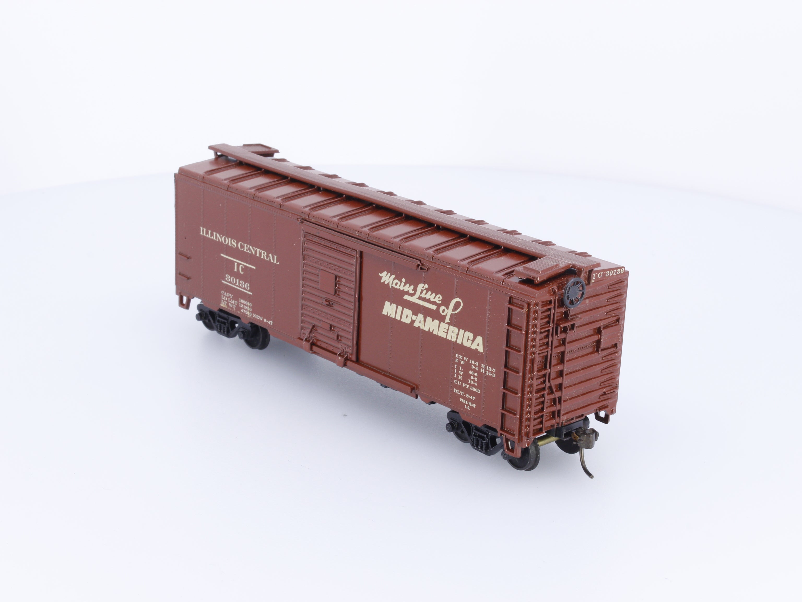 Kar-Line 85 HO 40' Box Car Illinois Central (IC) 30136