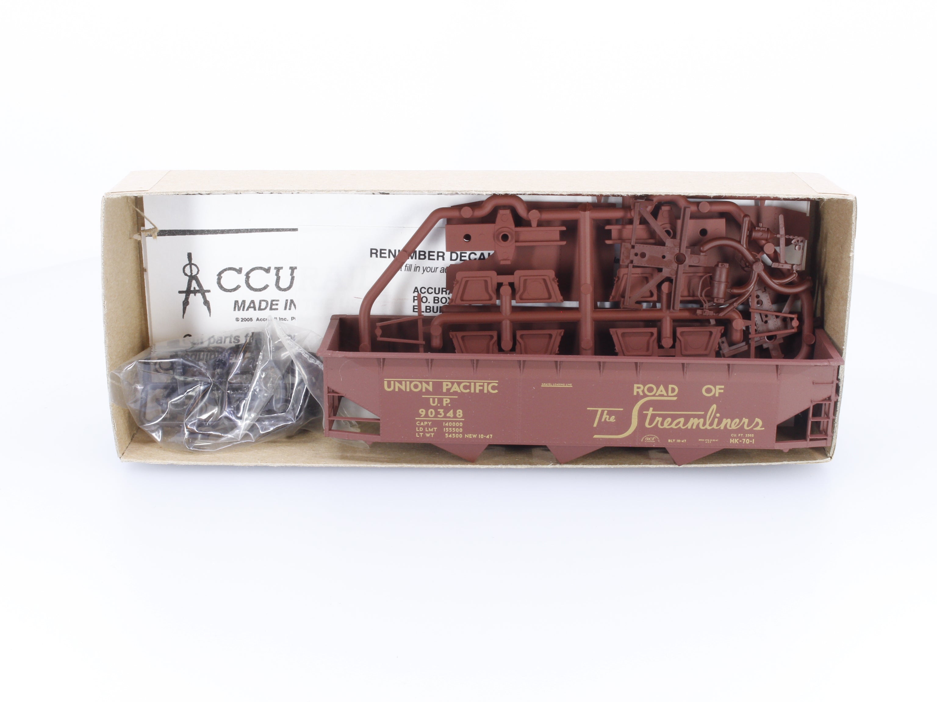 Accurail 7523 HO AAR Triple Hopper Union Pacific (UP) 90348