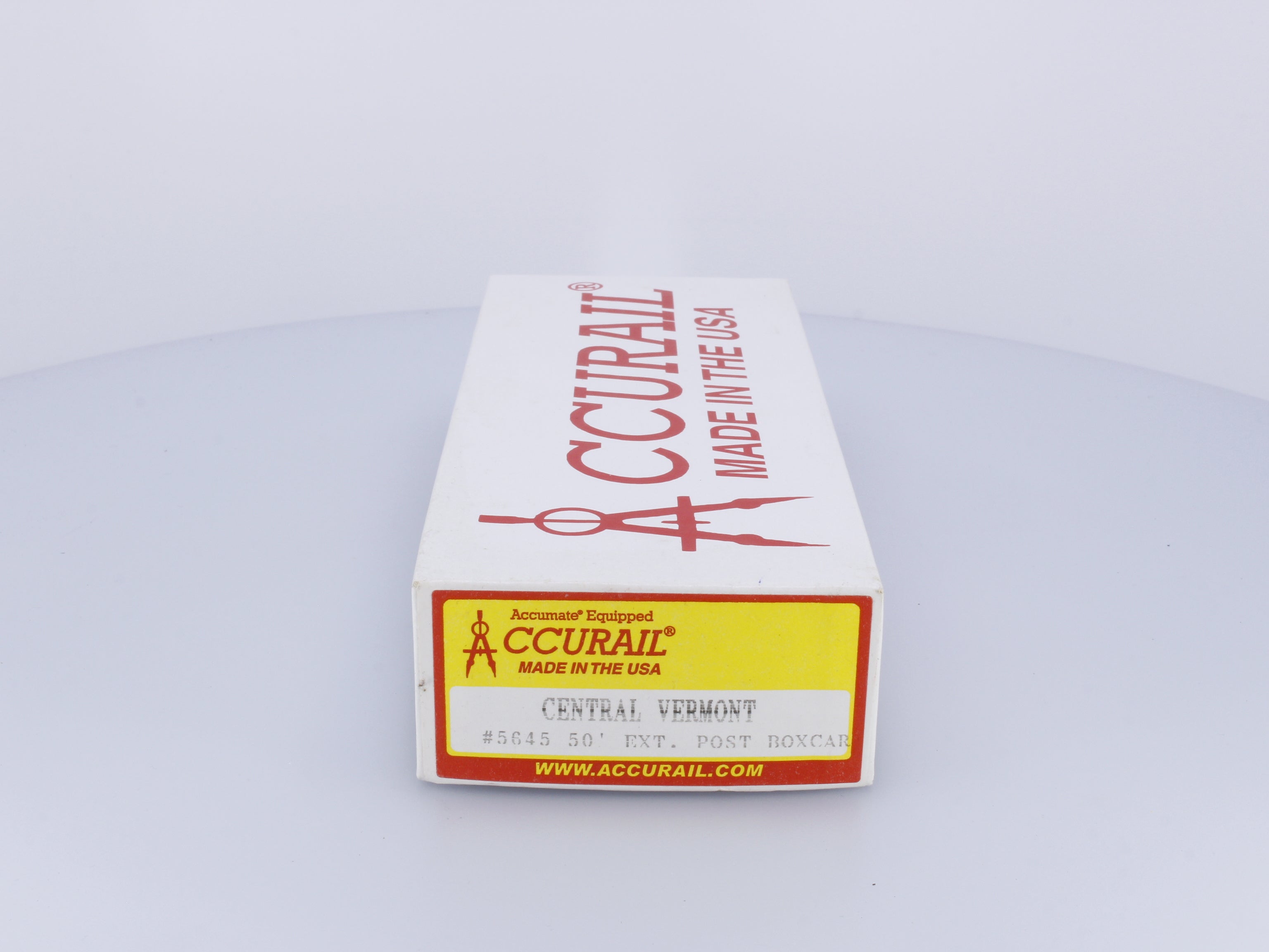Accurail 5645 HO 50' Ext. Post. Boxcar Central Vermont (CV) 50076