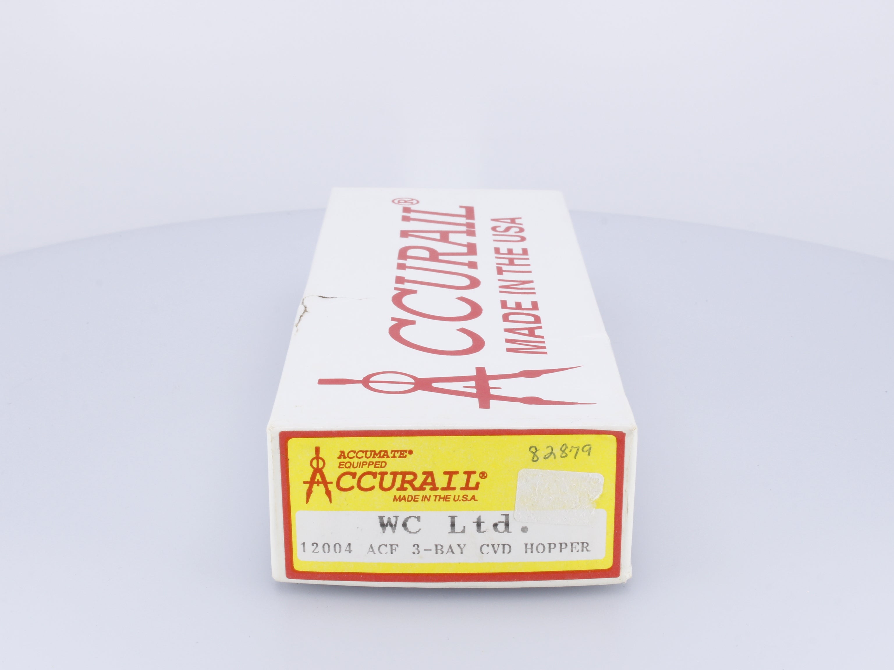 Accurail 12004 HO ACF 3560 Covered Hopper Wisconsin Central (WC) 82879