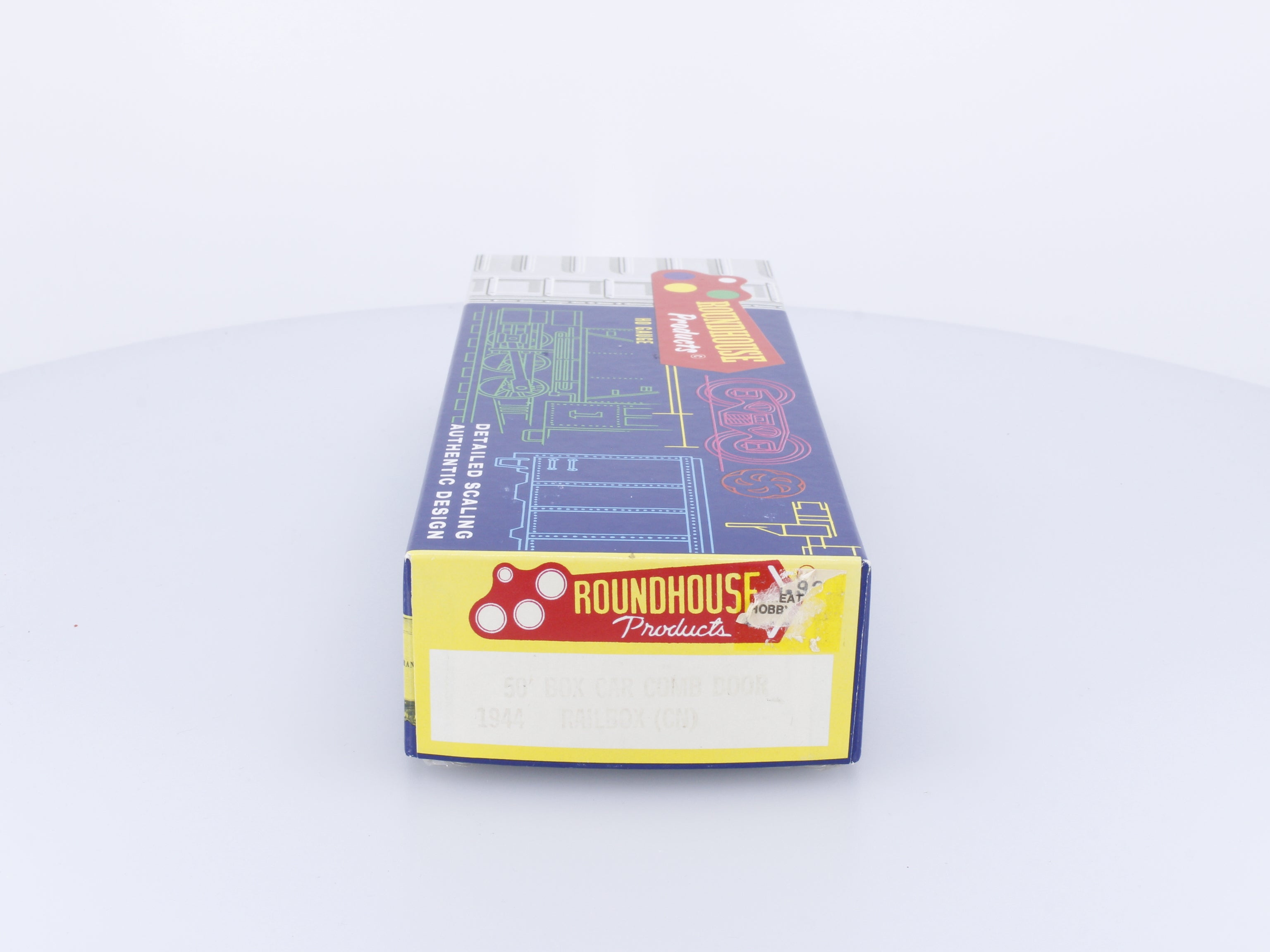 Roundhouse 1944 HO 50' Combination Door Box Car Canadian National (CN) 533102
