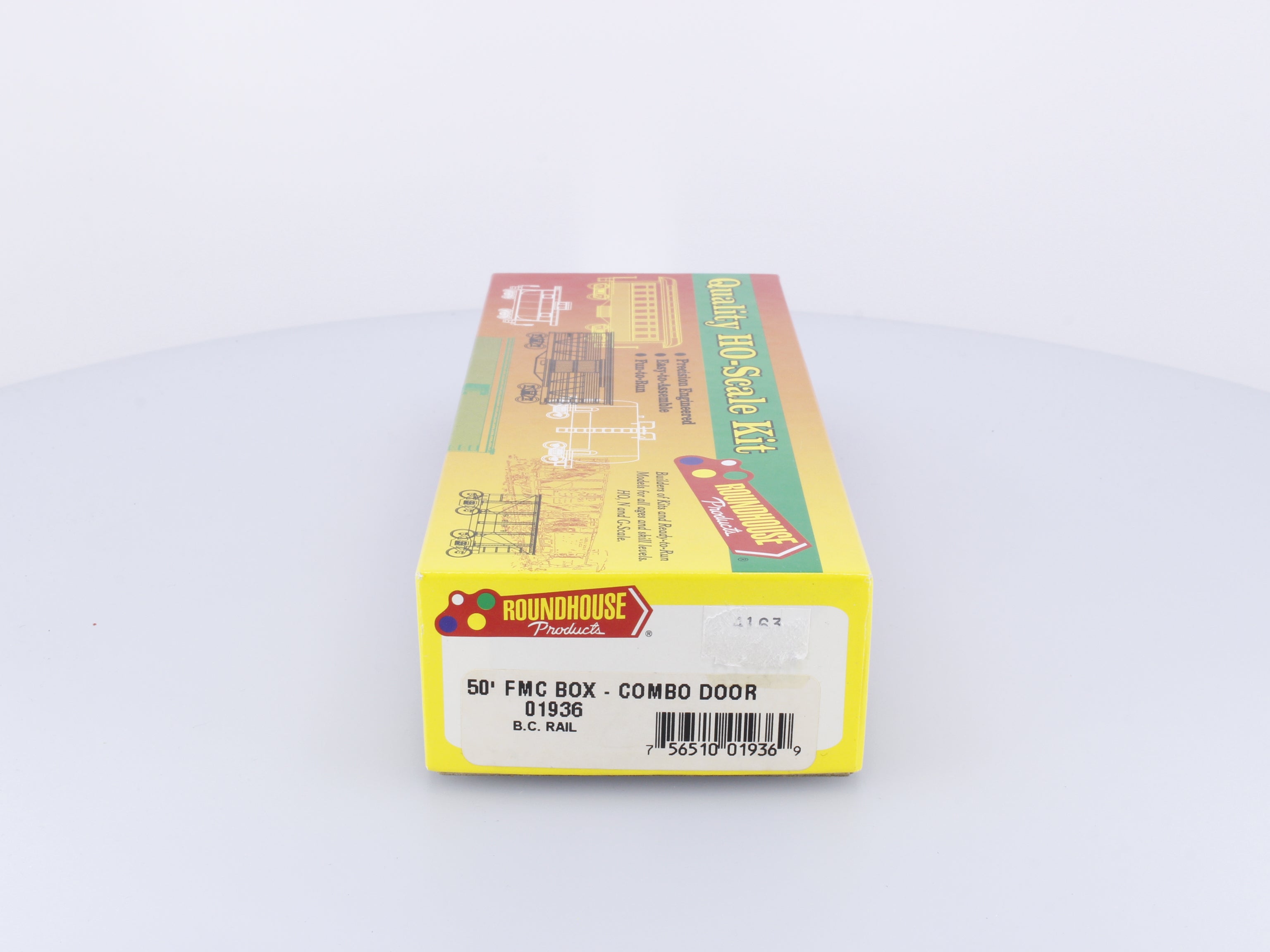 Roundhouse 01936 HO 50' FMC Combo Door Box Car BC Rail (BCOL) 5440