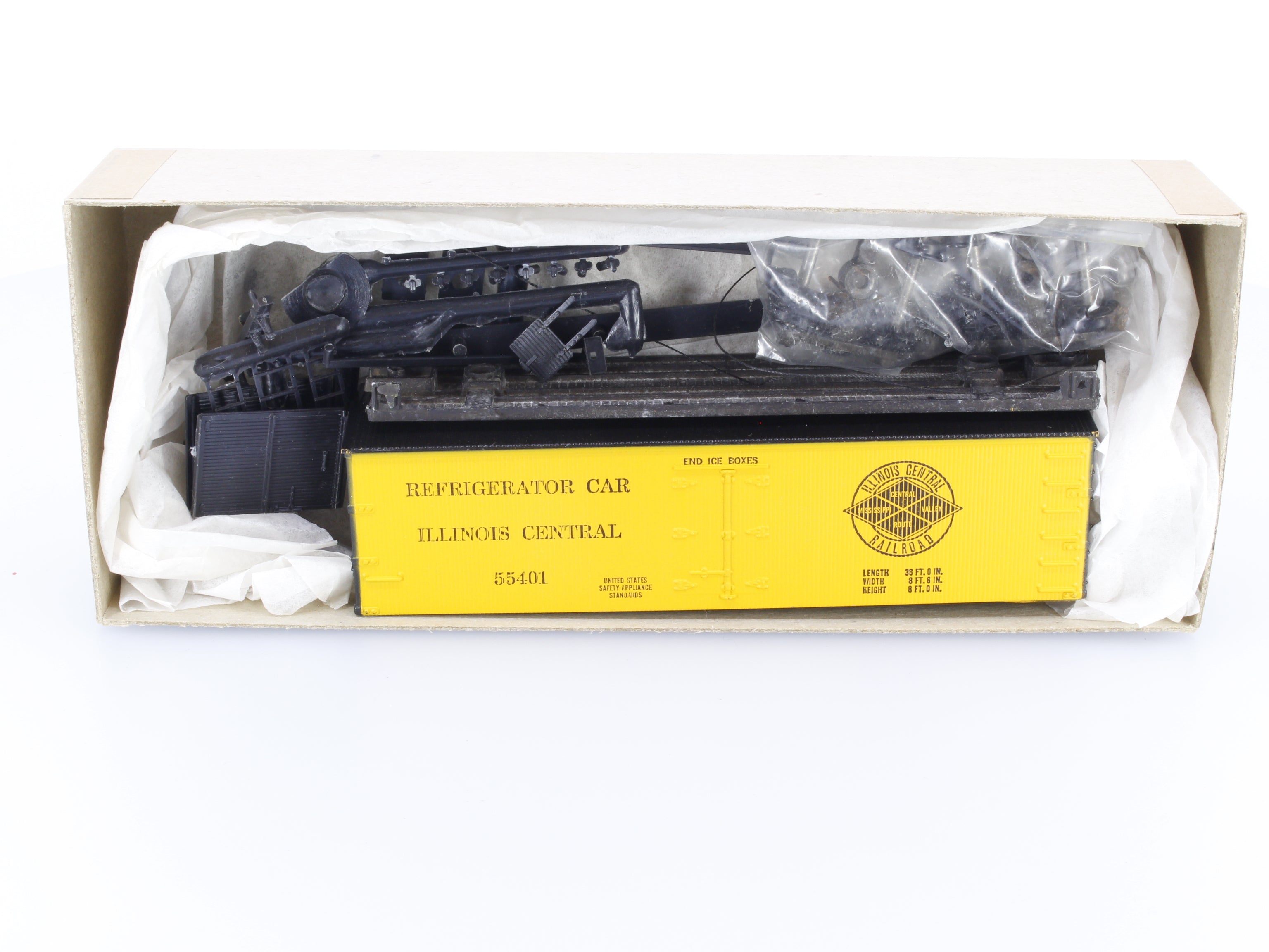 Roundhouse R366 HO 36' ' Refrigerator Car Illinois Central (IC) 55401