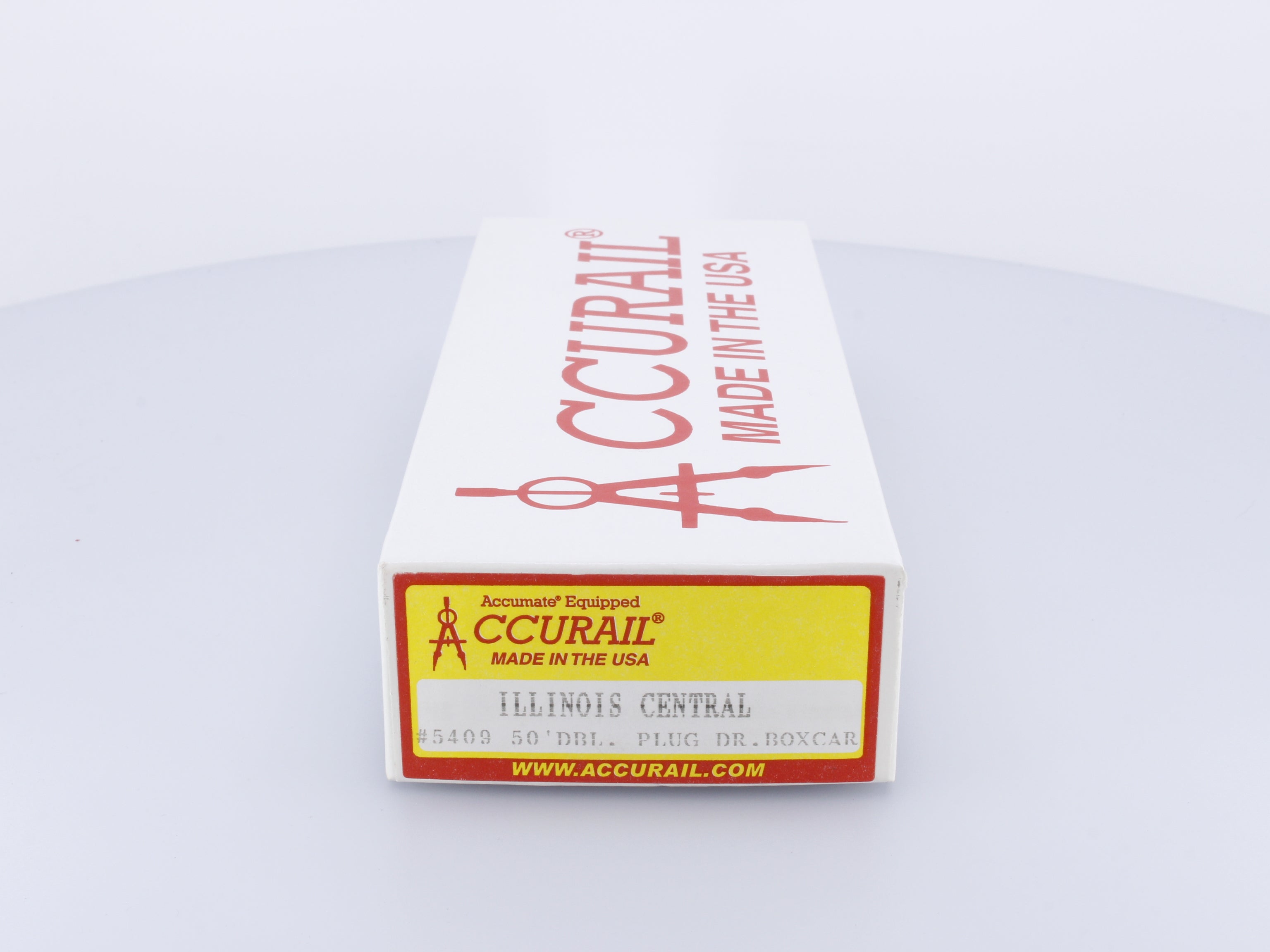 Accurail 5409 HO 50' Double Plug Door Boxcar Illinois Central (IC) 150043