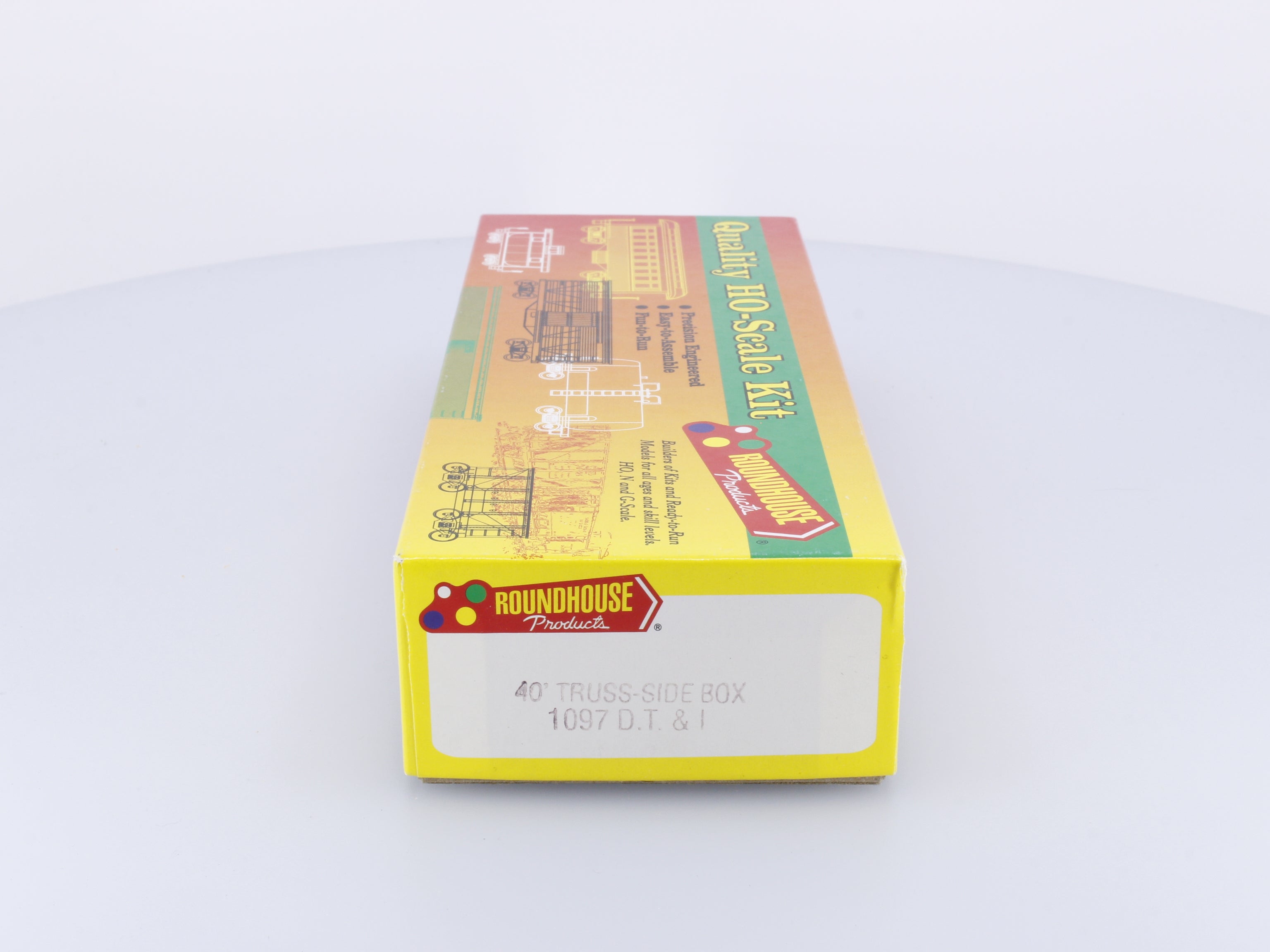 Roundhouse 1097 HO 40' Truss Side Box Car Detroit Toledo and Ironton (DTI) 11577