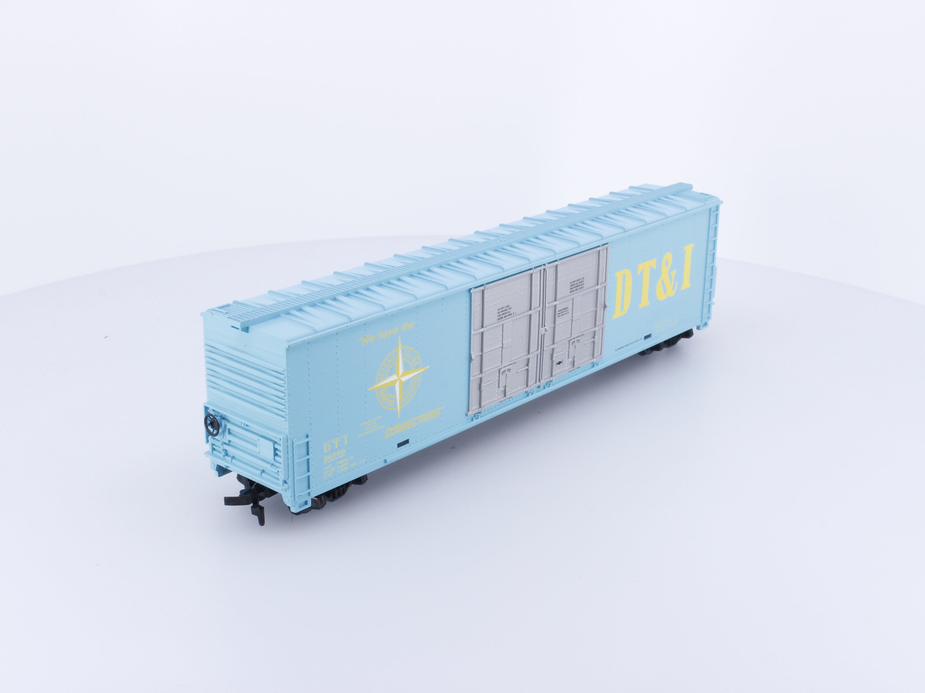IHC 35154 HO 50' Box Car Detroit Toledo and Ironton (DTI) 26180