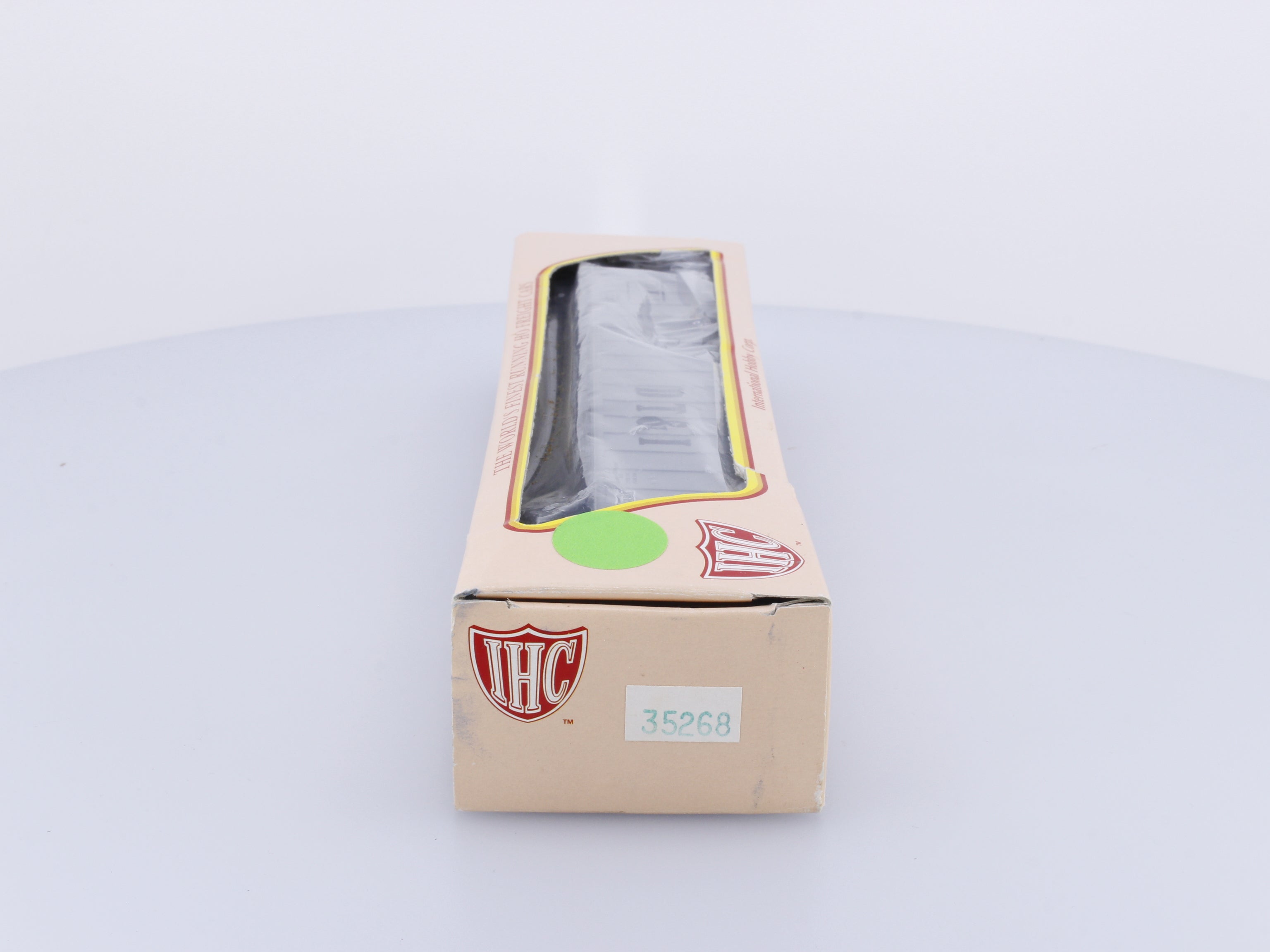 IHC 35268 HO 3 Bay Centerflow Hopper Car Detroit Toledo and Ironton (DTI) 10175