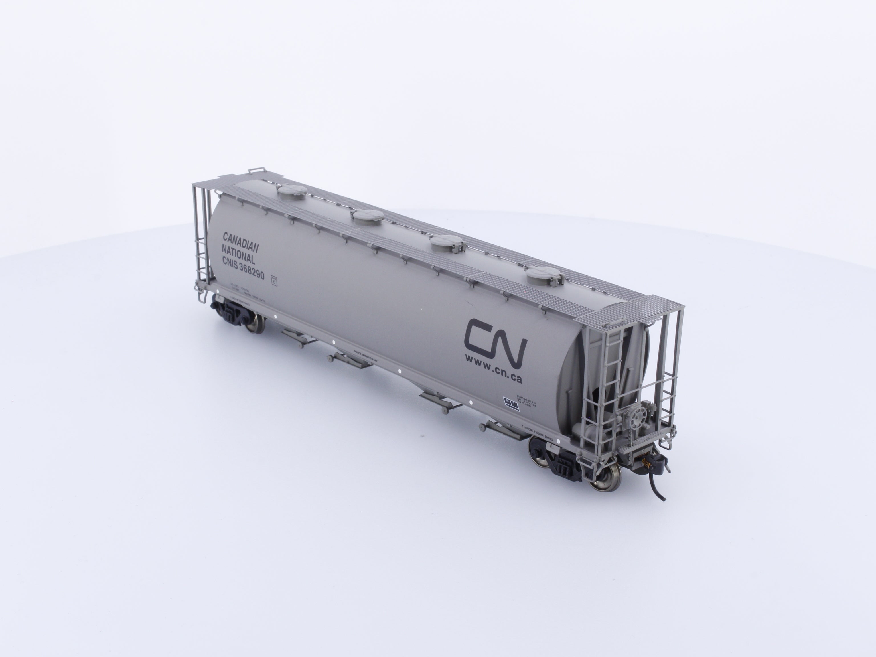 InterMountain 45223-09 HO Cylindrical Covered Hopper Canadian National (CN) 368290