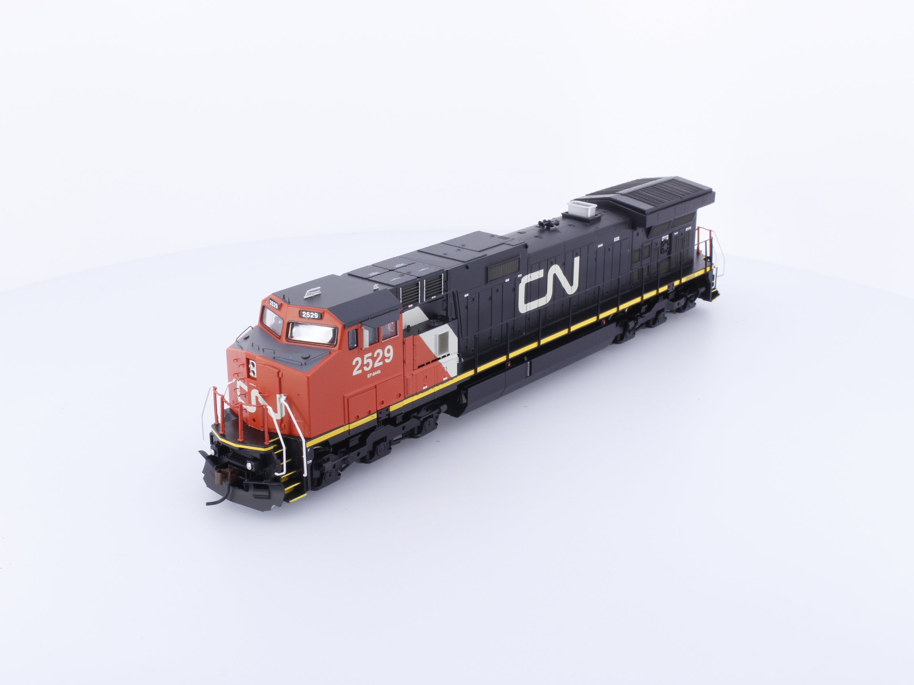 Athearn 77937 HO Dash 9-44CW Diesel Locomotive Canadian National (CN) 2529 DCC Ready