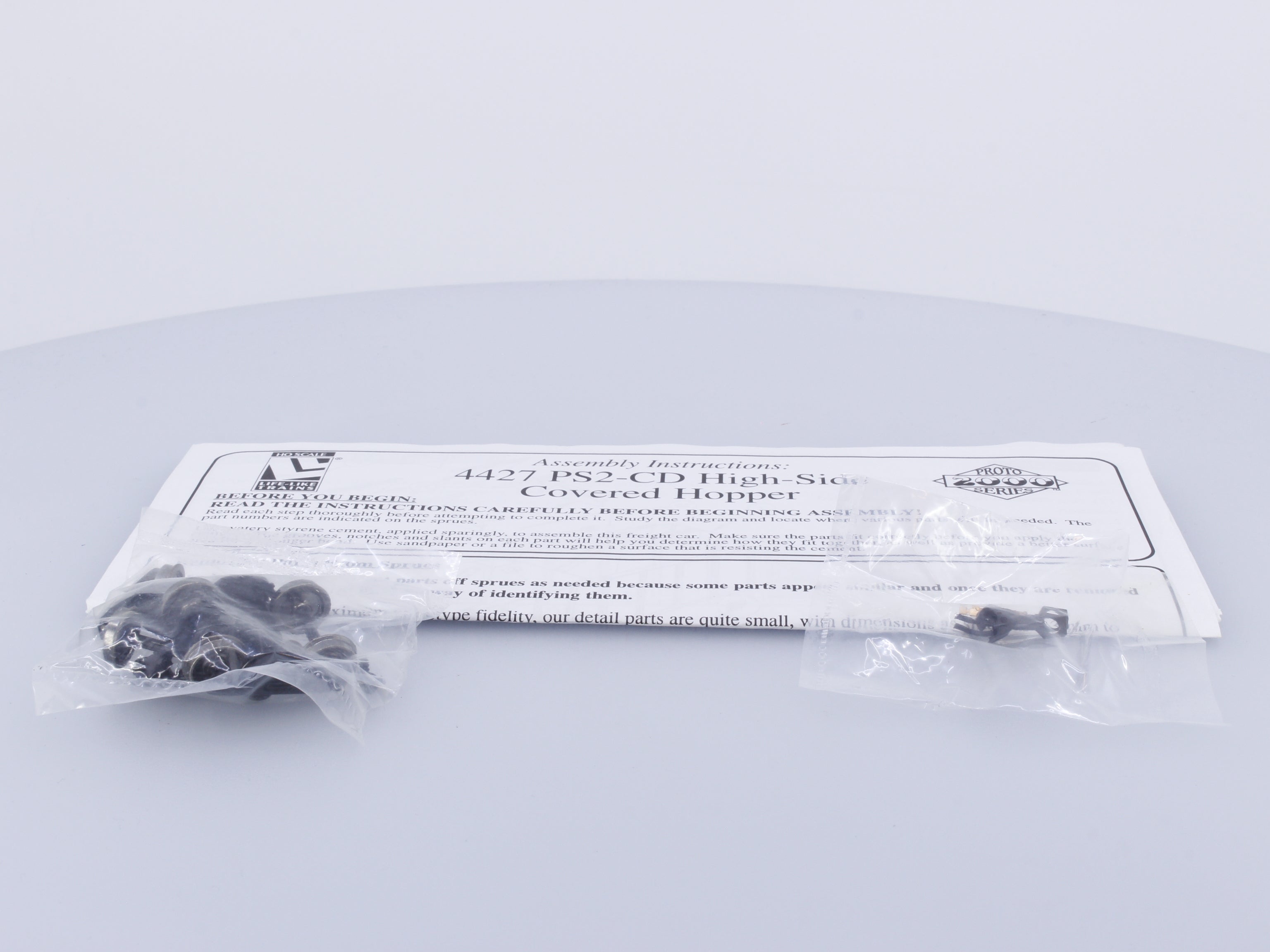 Proto 2000 4427 HO PS2-CD High Side Covered Hopper British Columbia Railway (BCOL) 2316