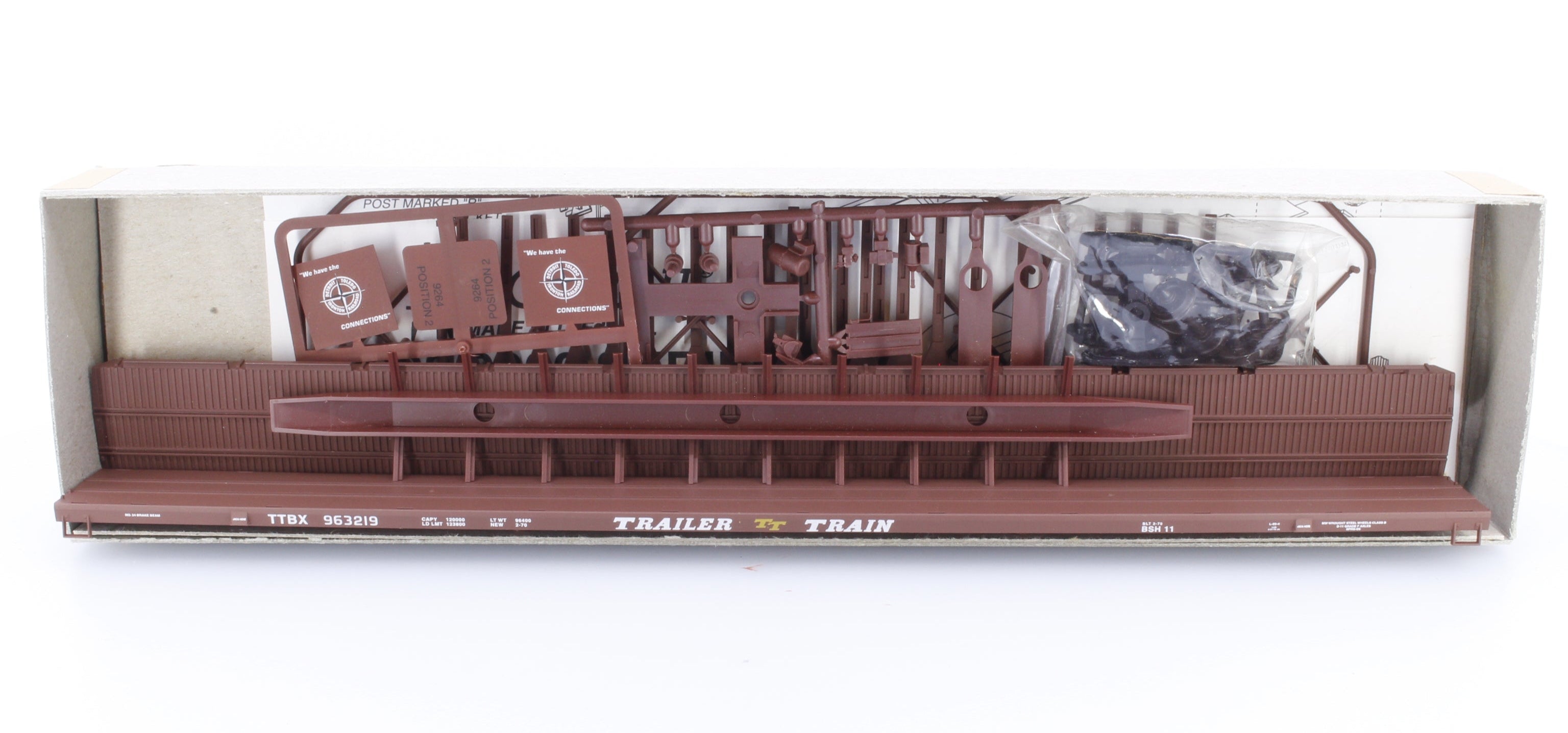 Accurail 9264 HO Bi-Level Open Auto Rack Trailer Train TTX Corp. (TTX) 963219