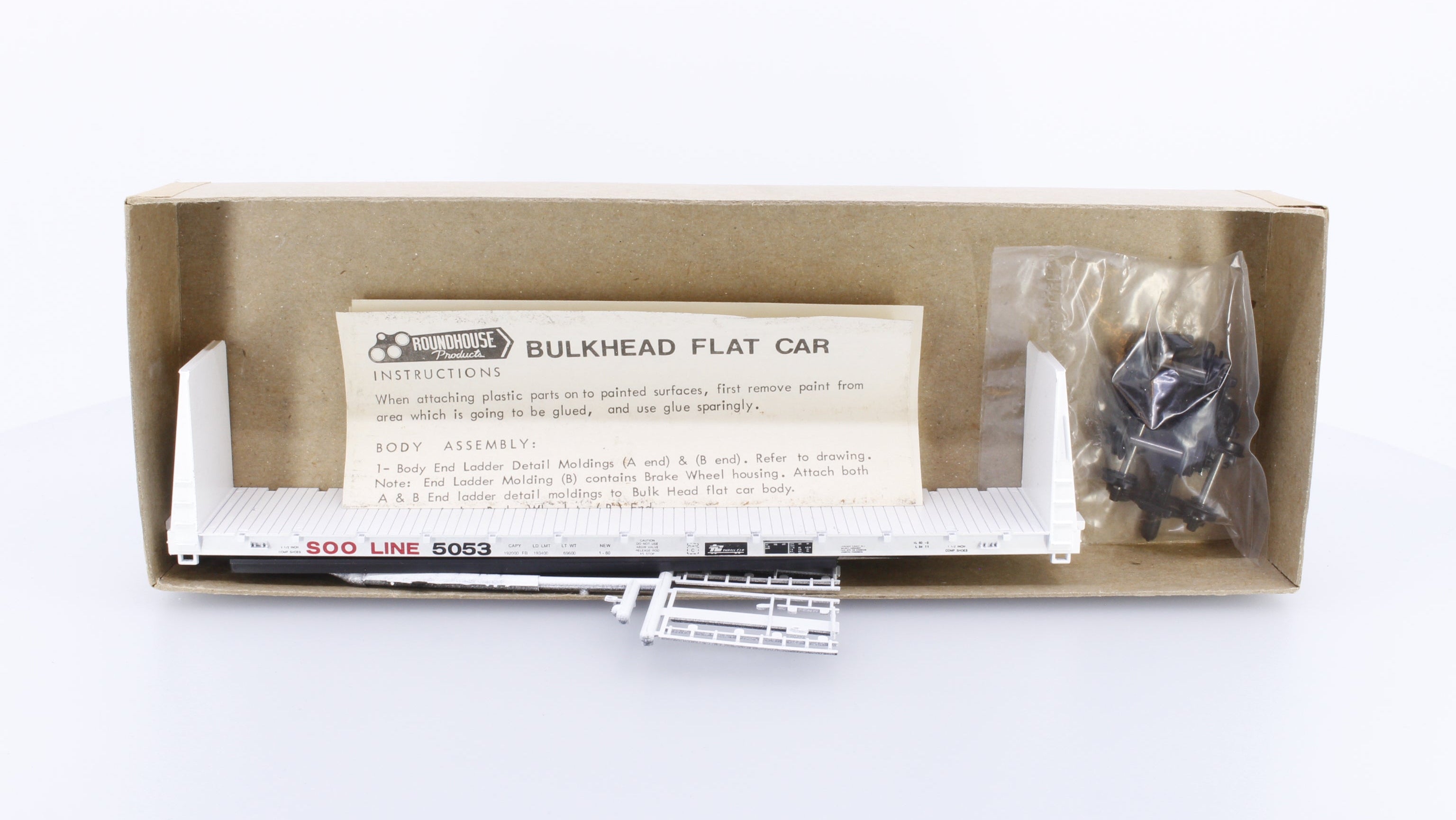 Roundhouse 1308 HO 60' Bulkhead Flat Car Soo Line (SOO) 5053