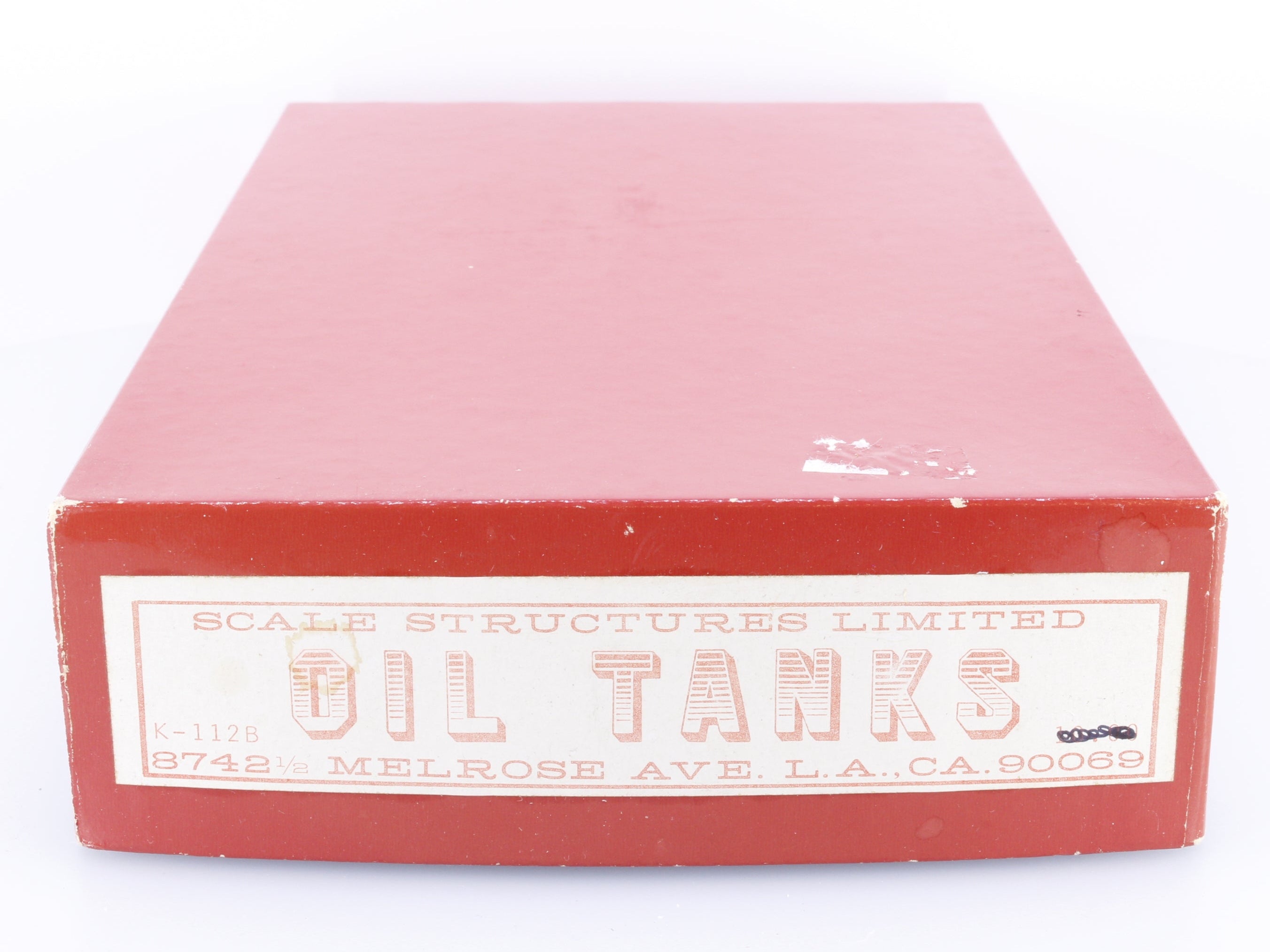 Scale Structures Ltd. K-112B HO Oil Tanks Kit