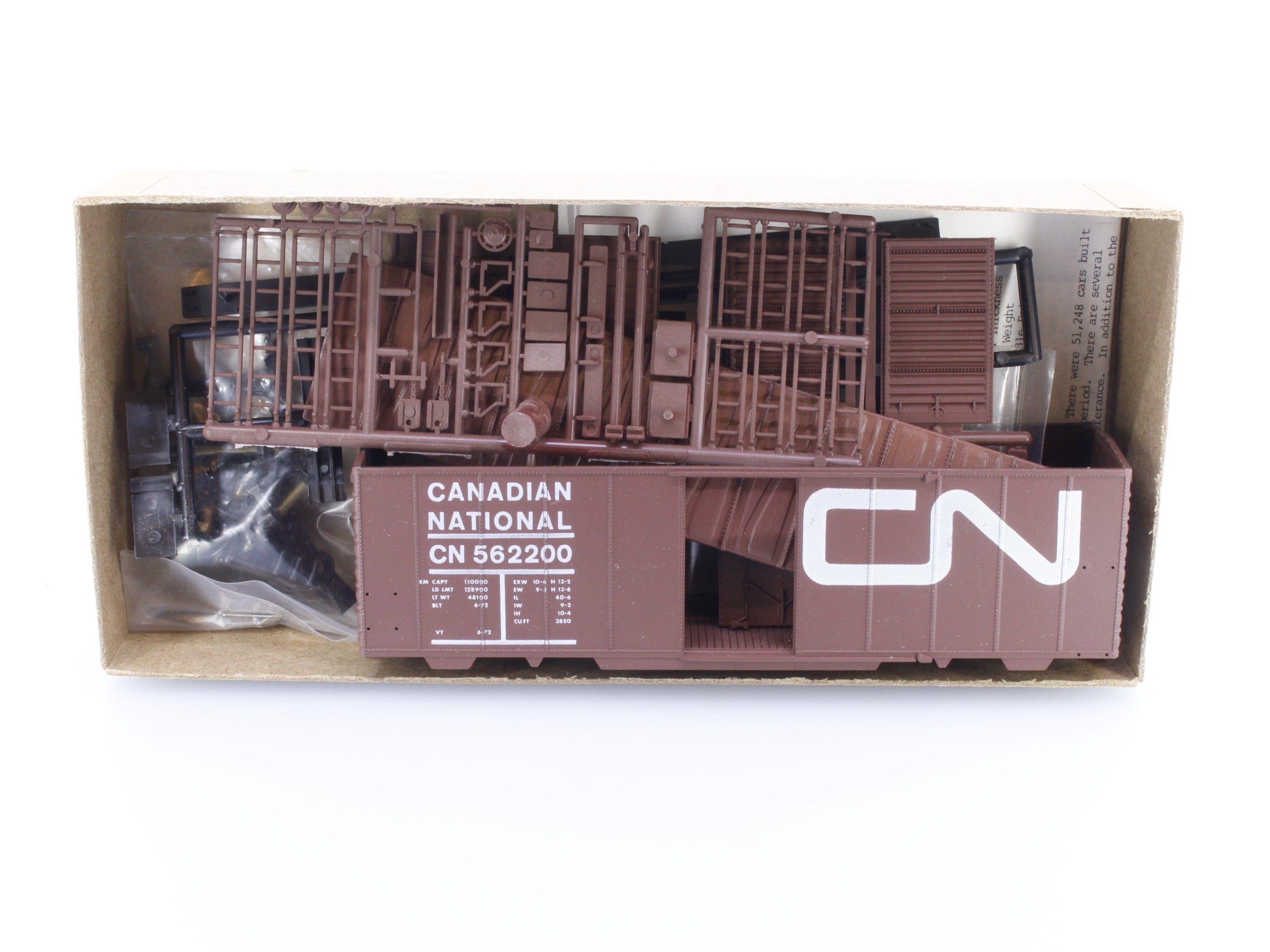 Front Range Products 4061-2 HO 40' Box Car Canadian National (CN) 562200